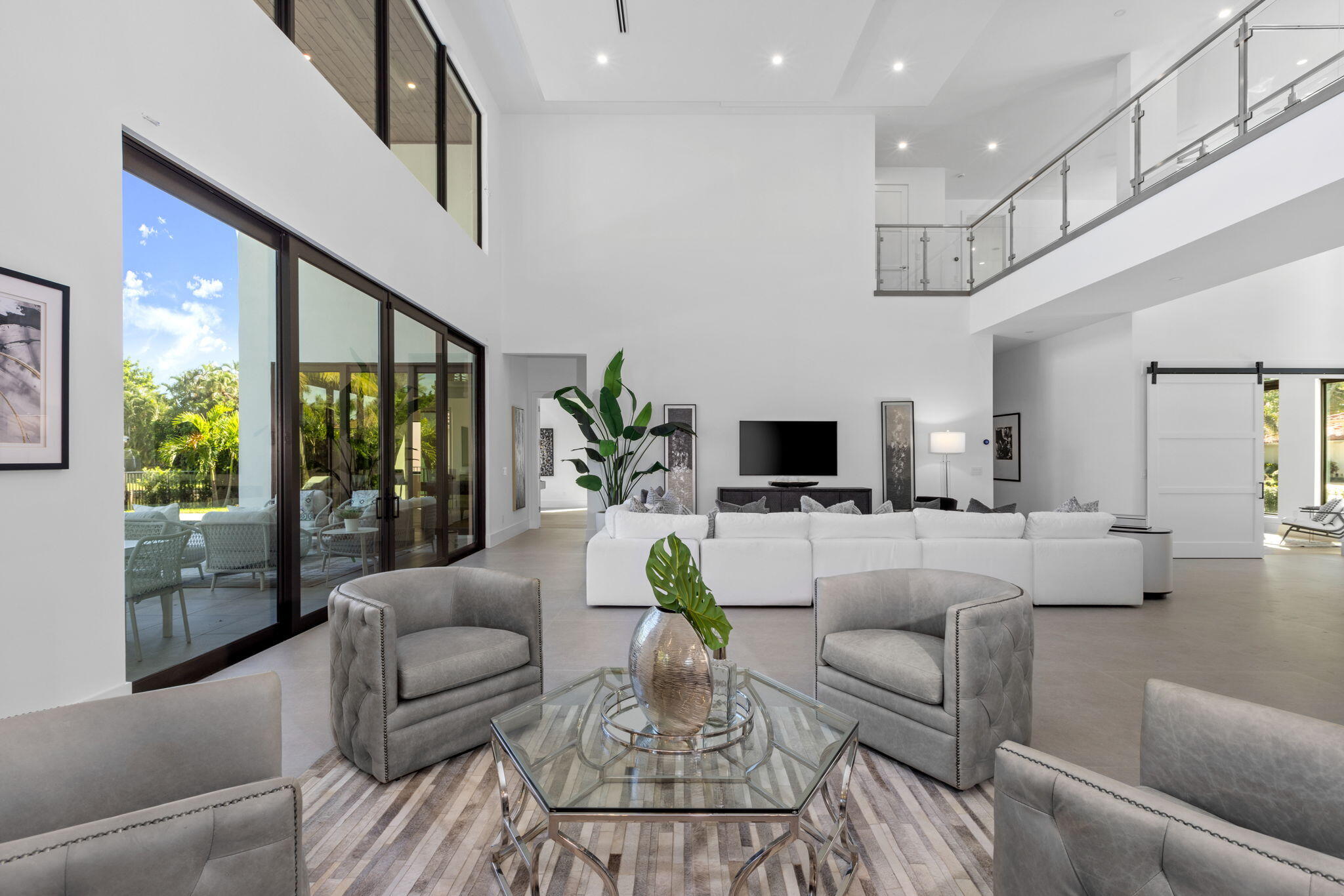HAMPTONS - Residential