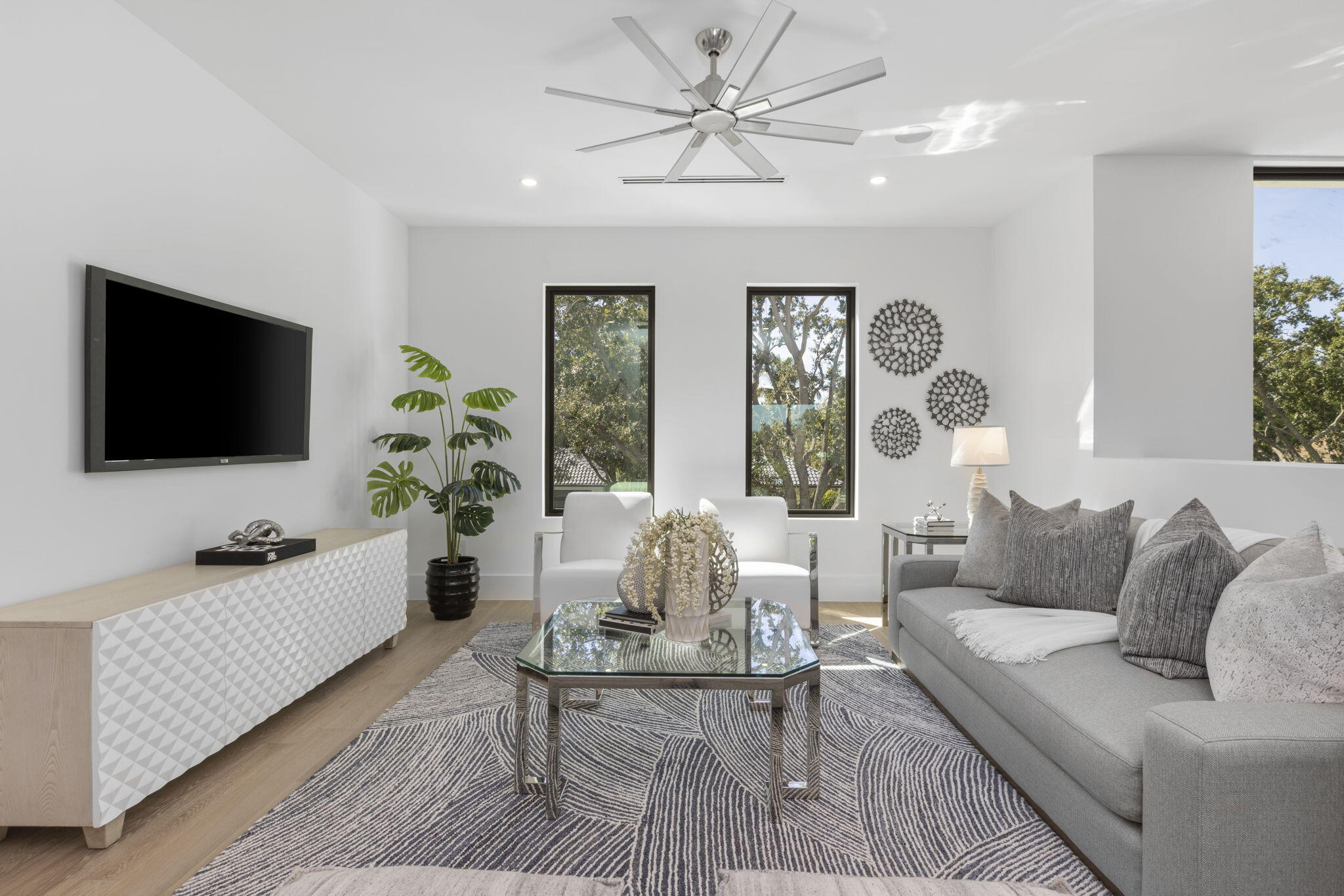 HAMPTONS - Residential