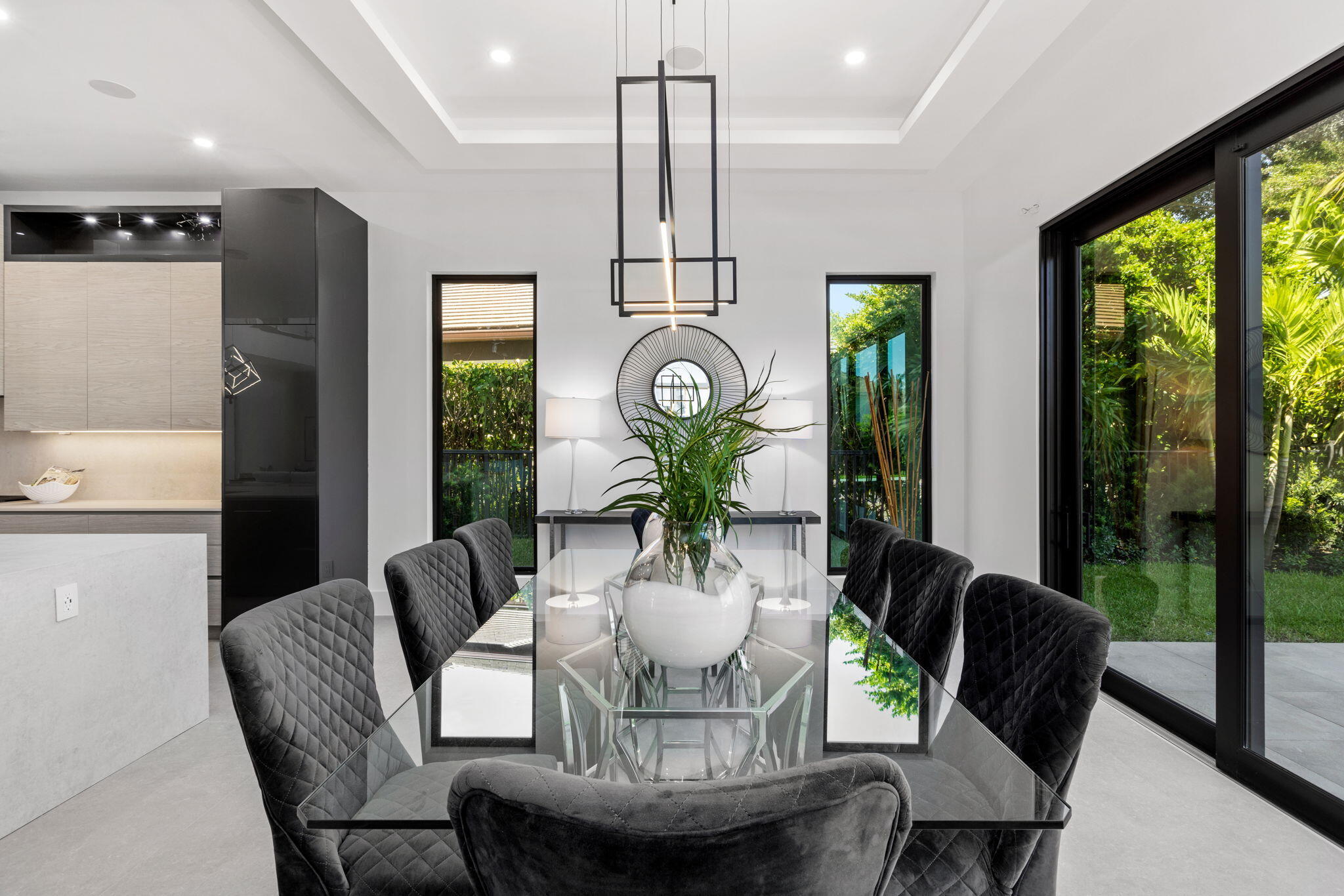 HAMPTONS - Residential