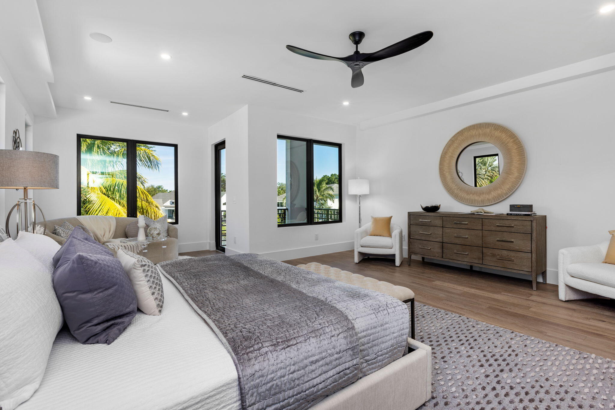 HAMPTONS - Residential