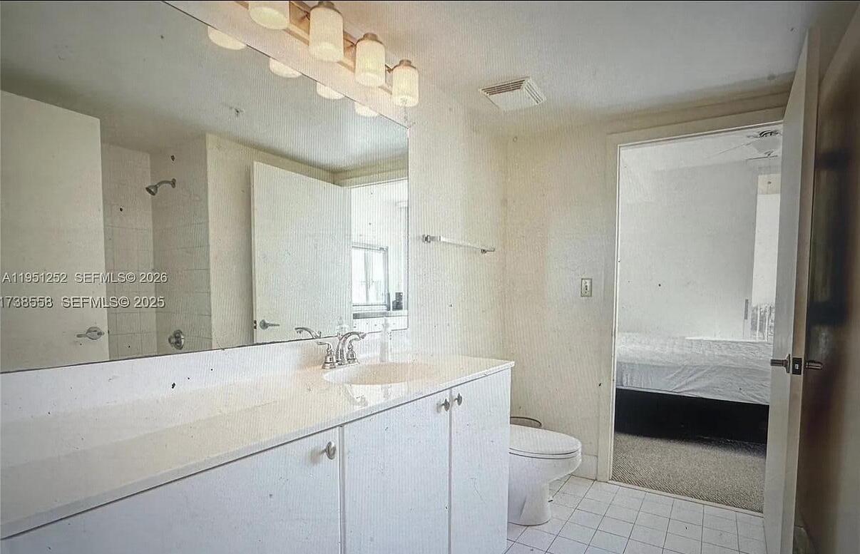 TIDES AT BRIDGESIDE SQUARE - Residential Lease