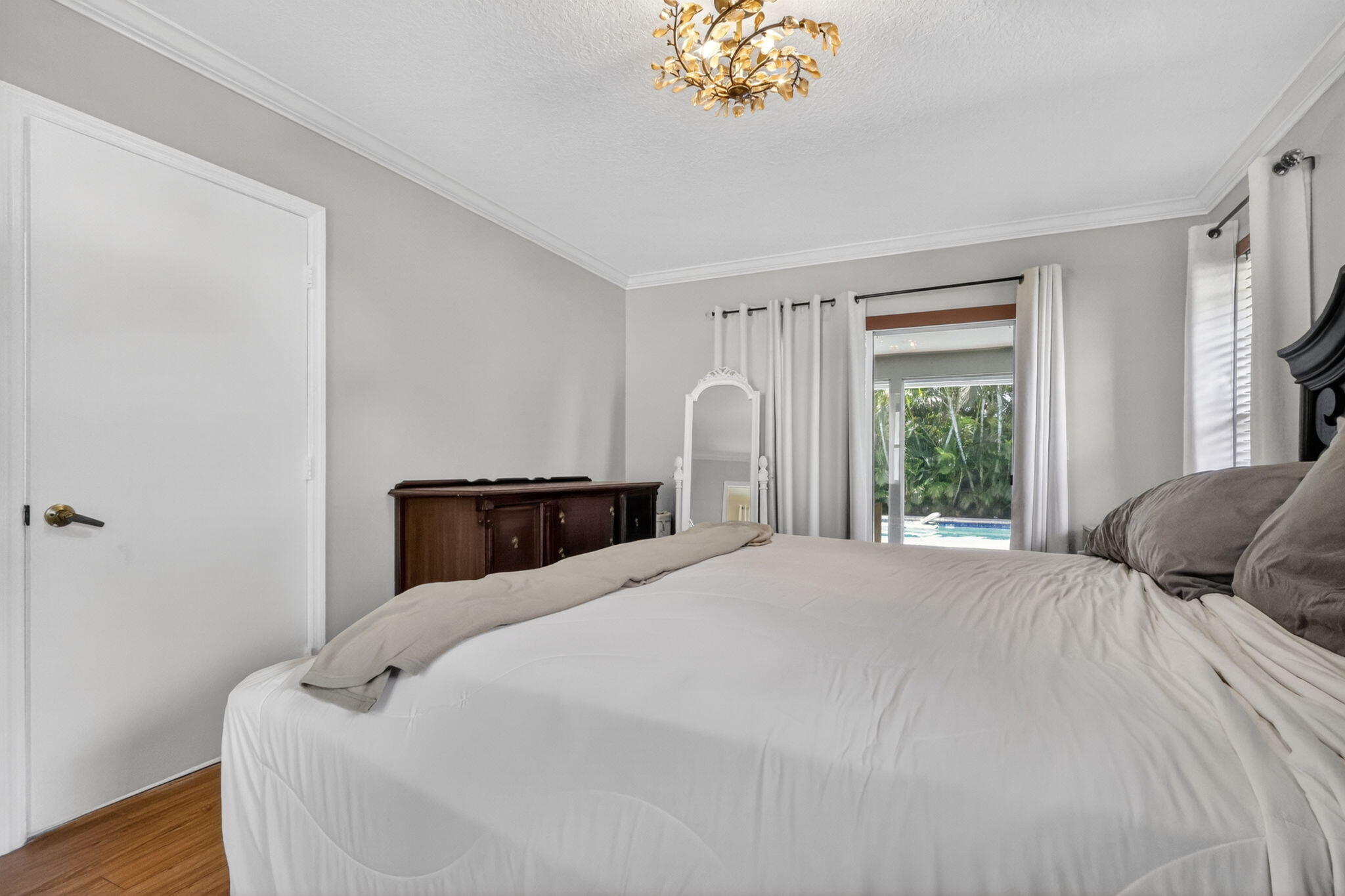 HIGH RIDGE EST - Residential