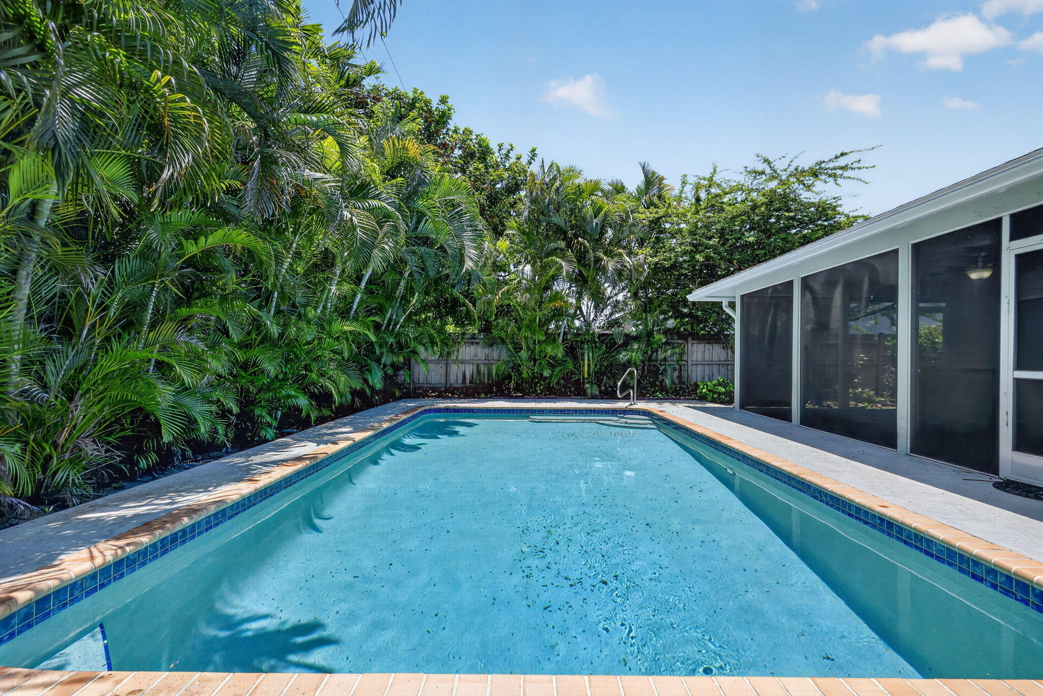 HIGH RIDGE EST - Residential