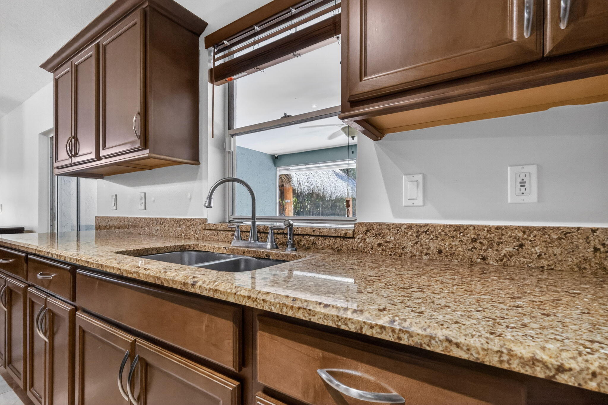 HIGH RIDGE EST - Residential