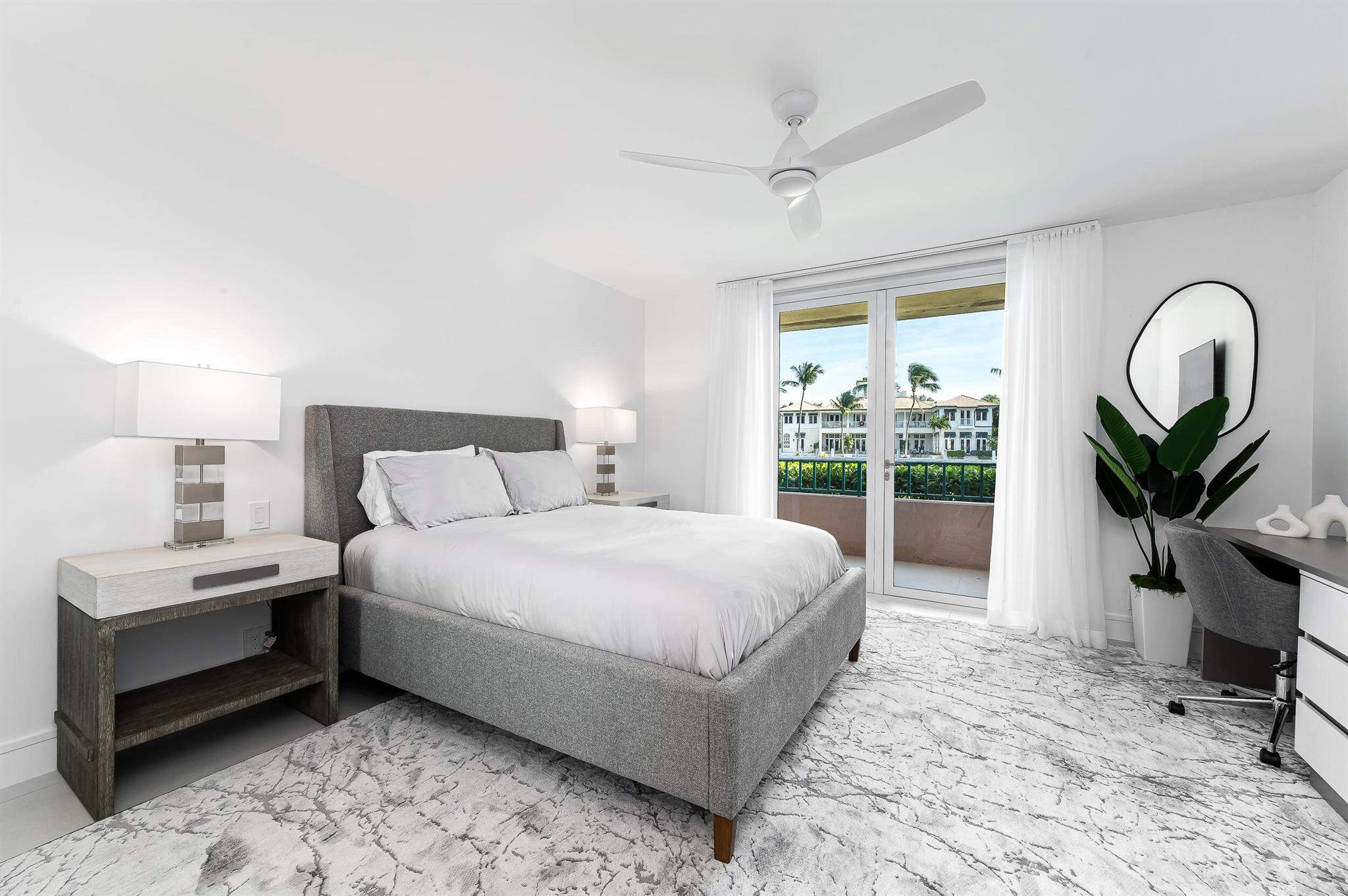 Mizner Court - Residential
