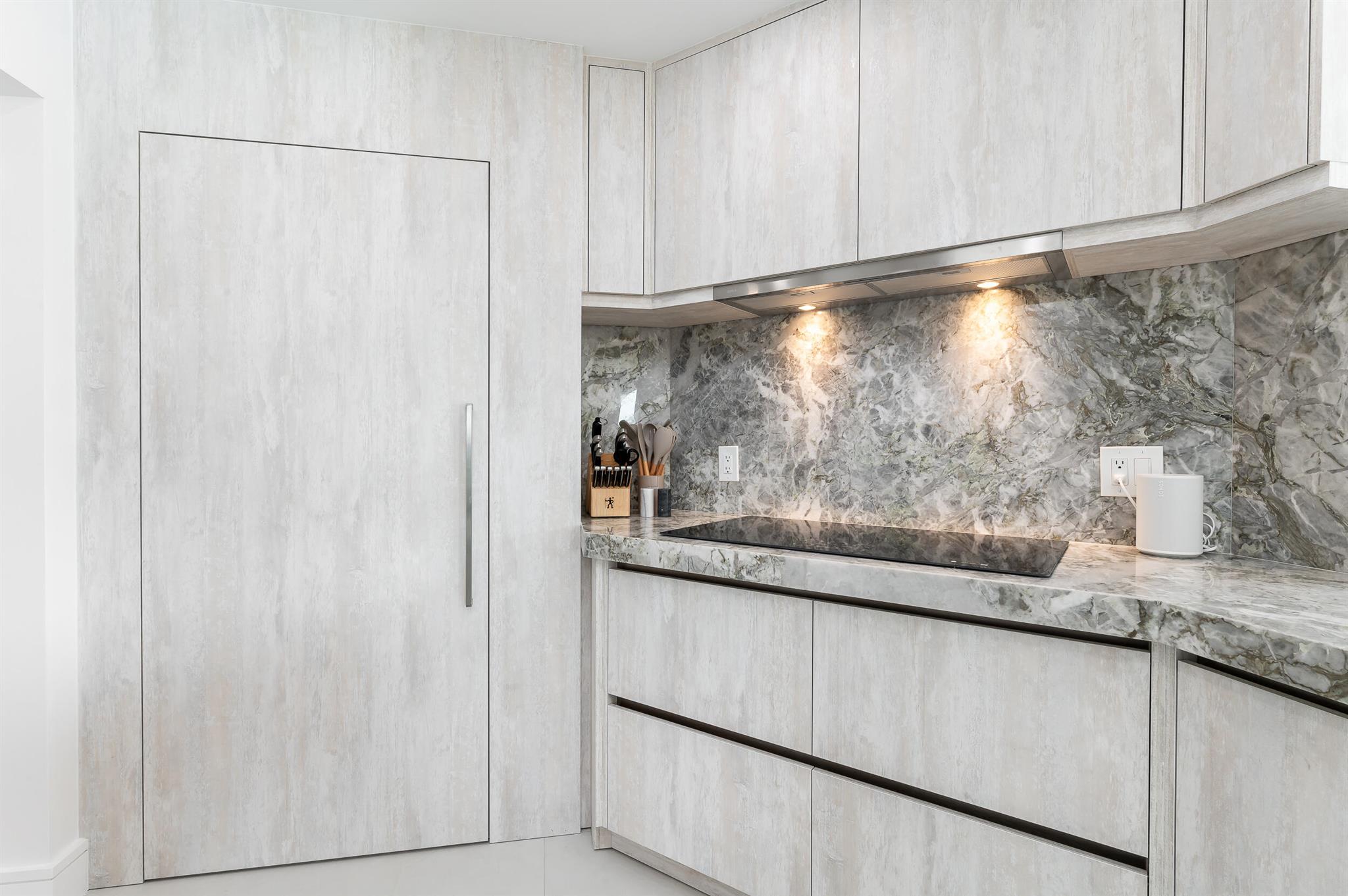 Mizner Court - Residential