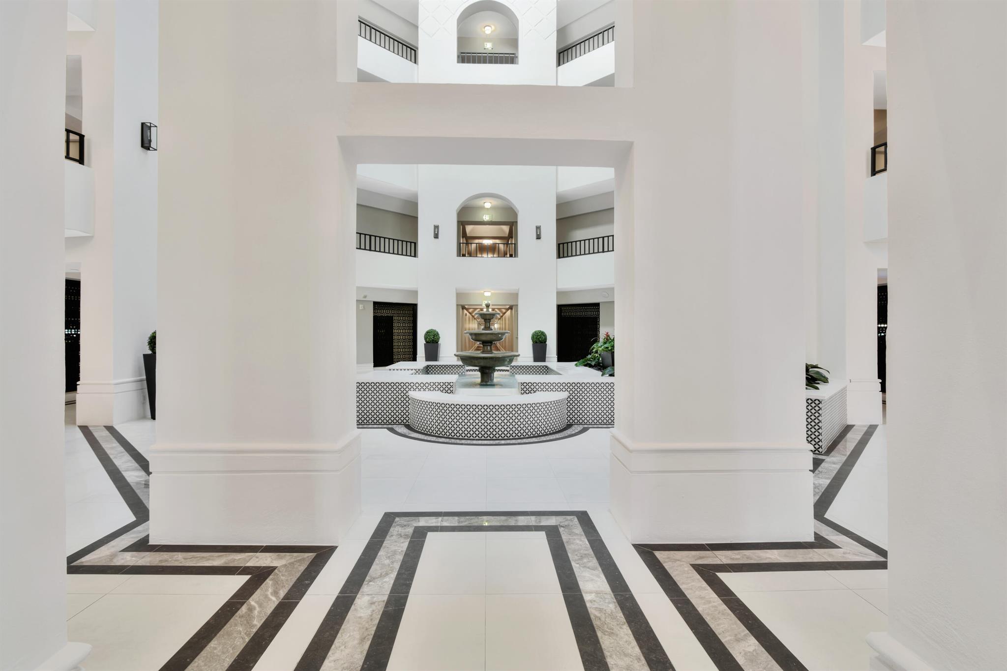 Mizner Court - Residential