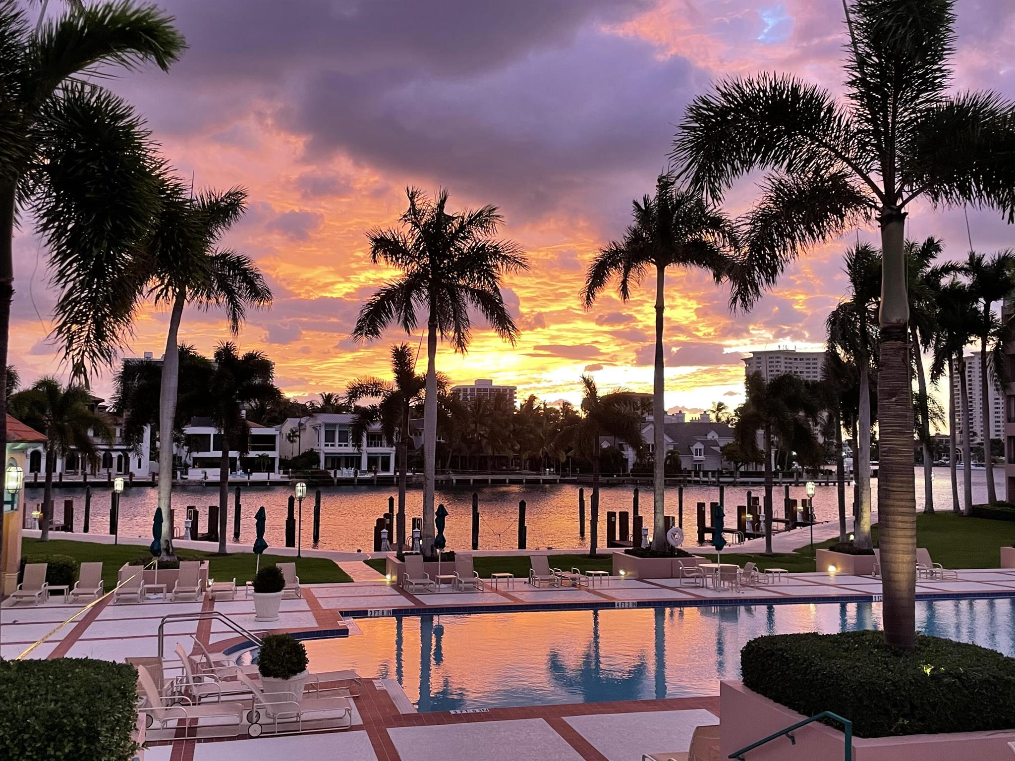 Mizner Court - Residential