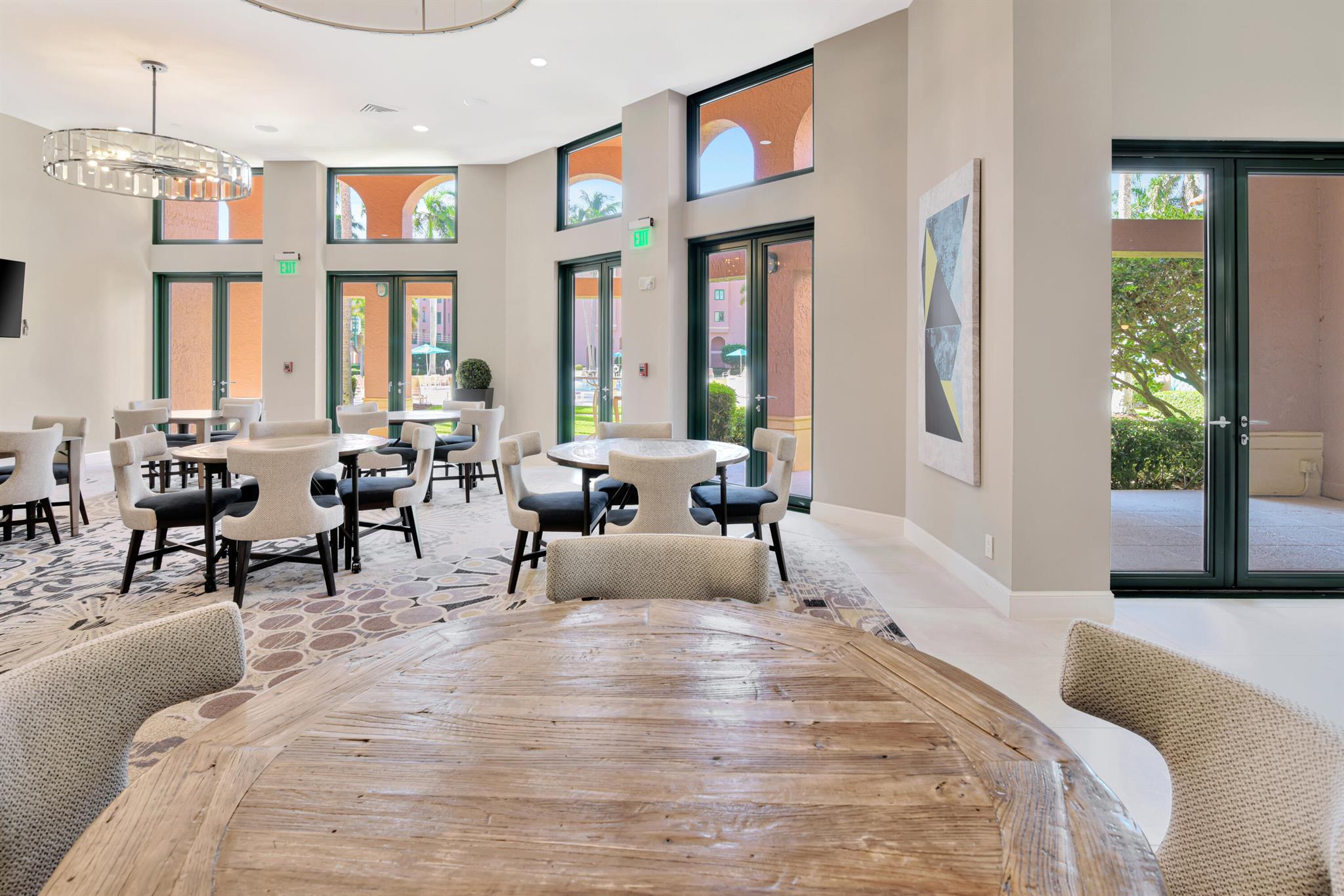 Mizner Court - Residential
