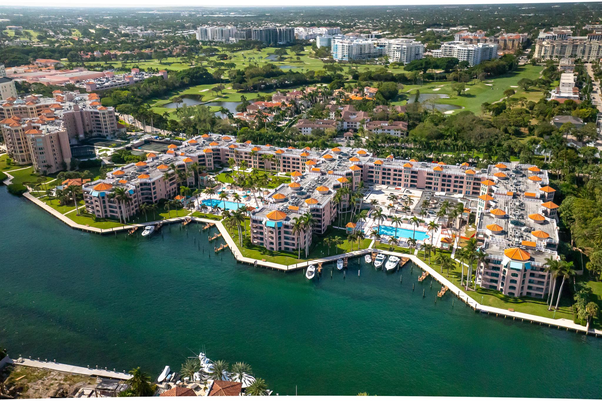 Mizner Court - Residential