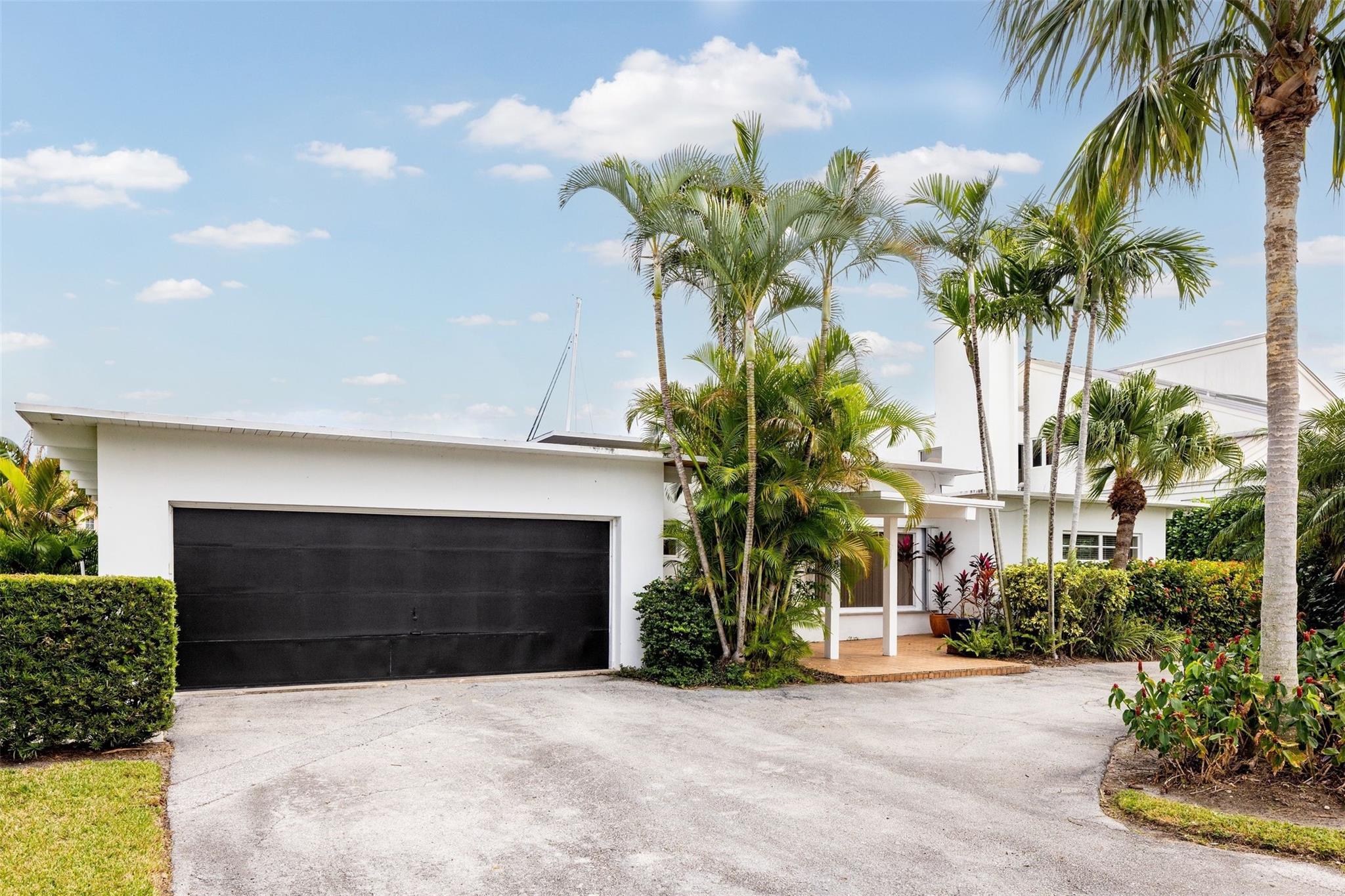Riviera 6-17 B - Residential