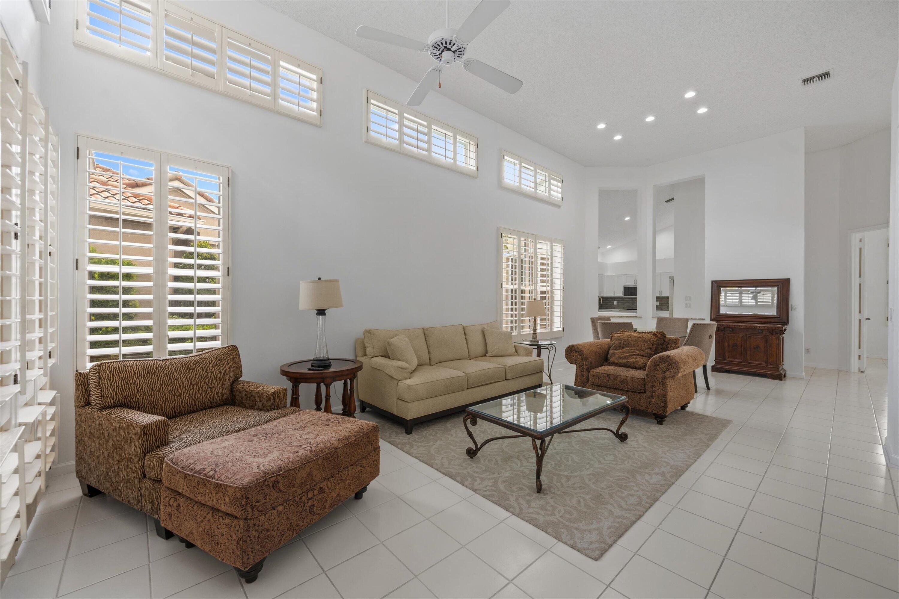 CHUKKER COVE P B POLO & CNTRY CLUB WELL - Residential