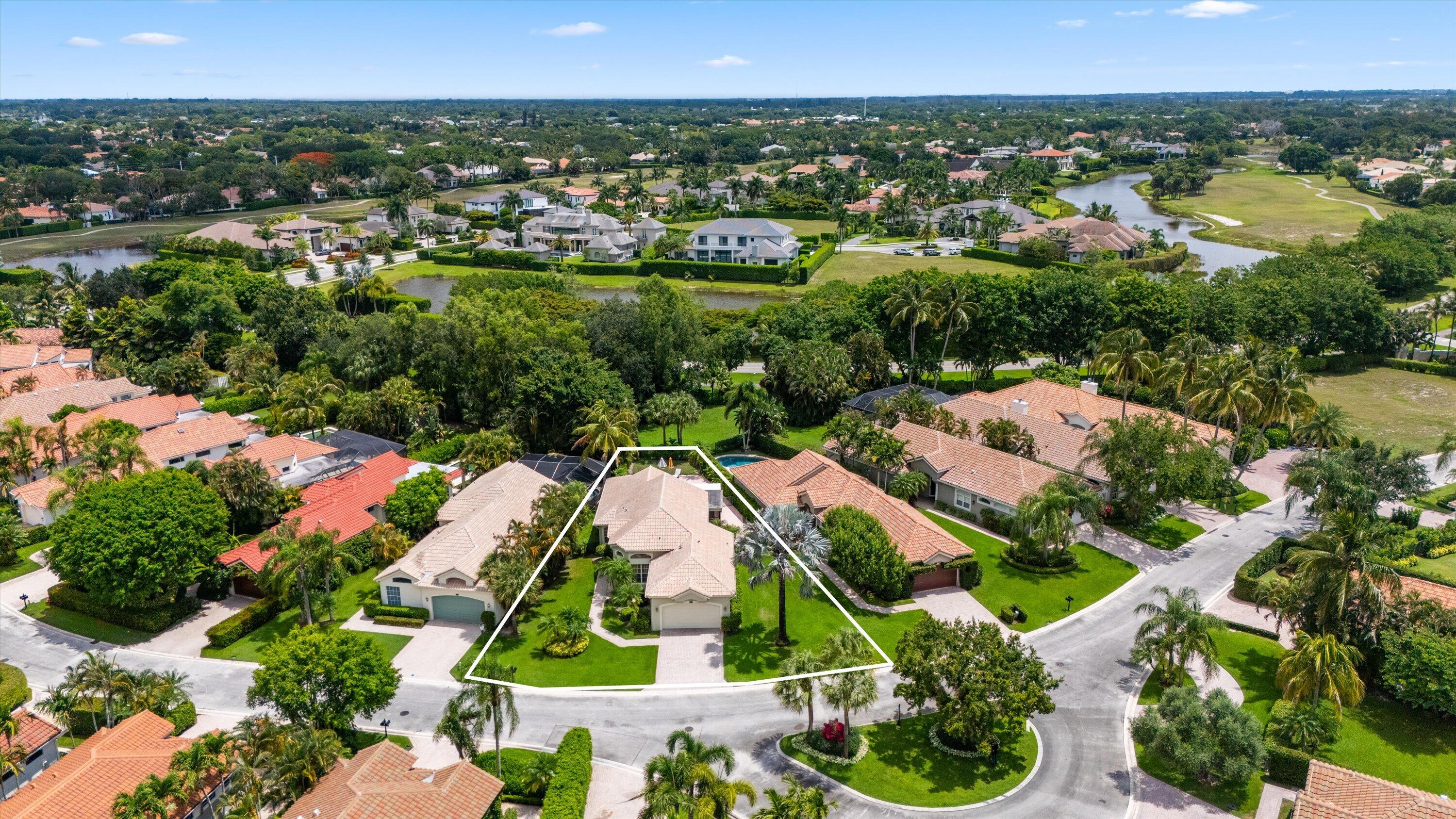 CHUKKER COVE P B POLO & CNTRY CLUB WELL - Residential