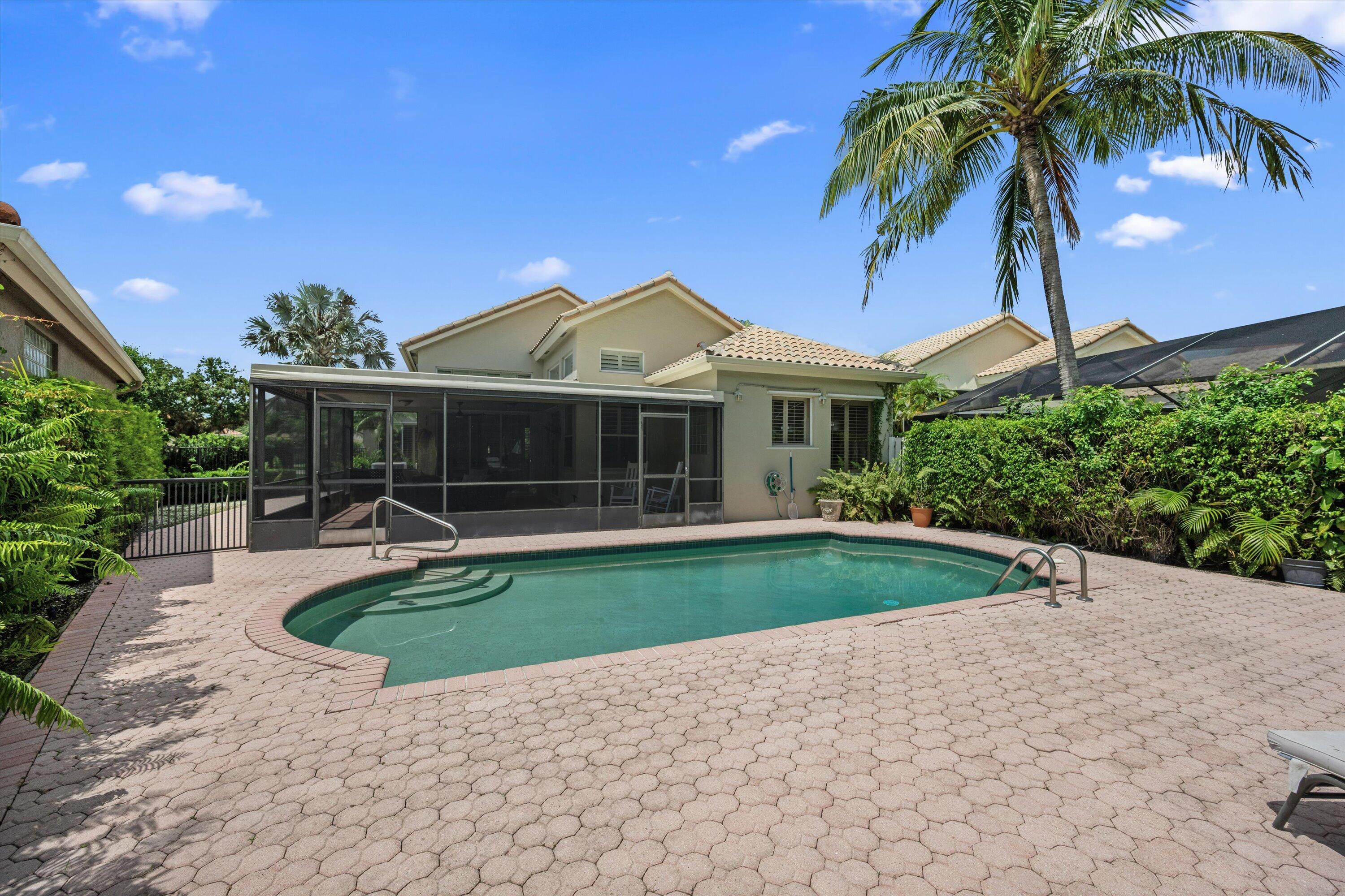 CHUKKER COVE P B POLO & CNTRY CLUB WELL - Residential