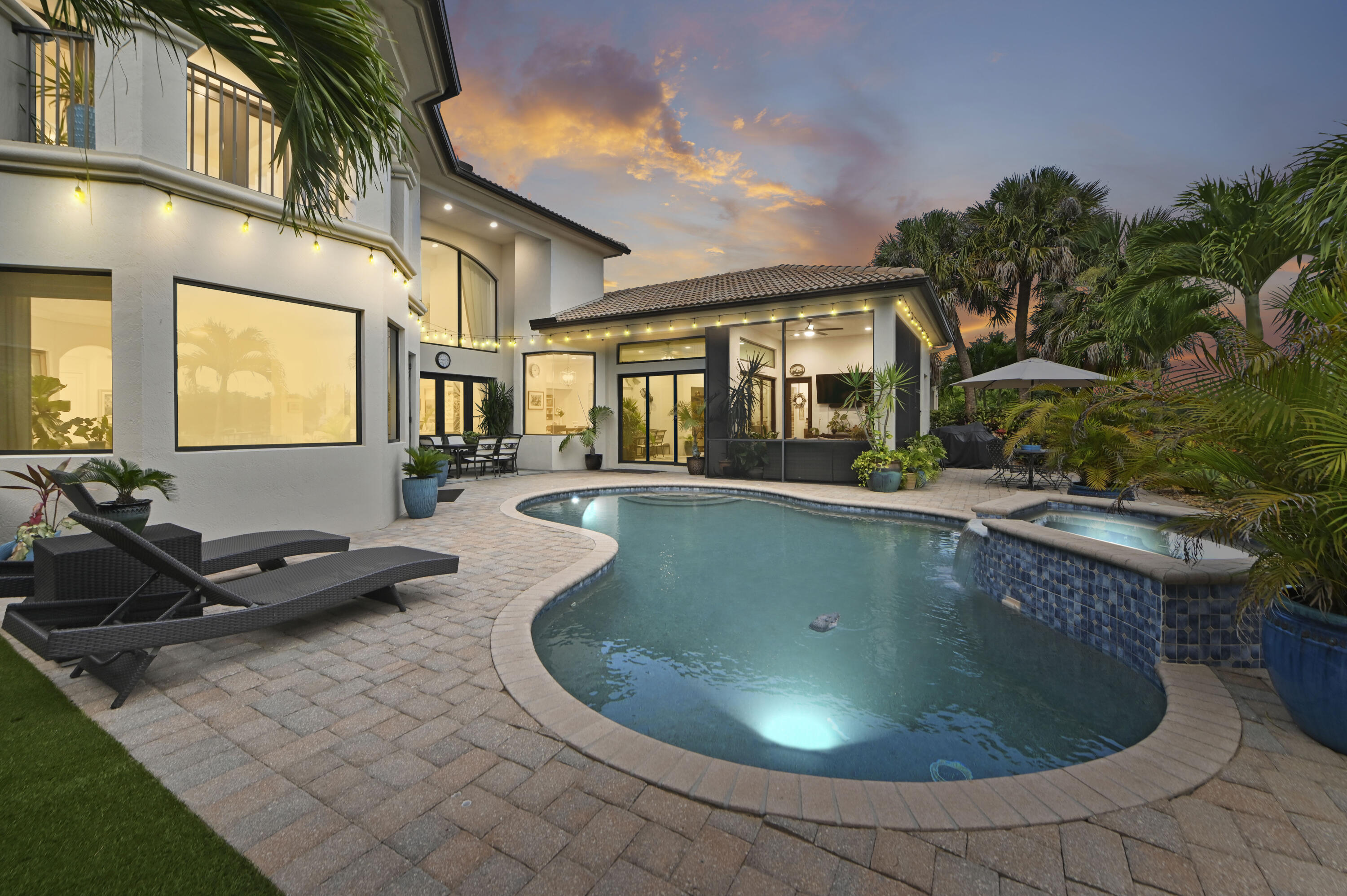 WELLINGTON VIEW - Residential