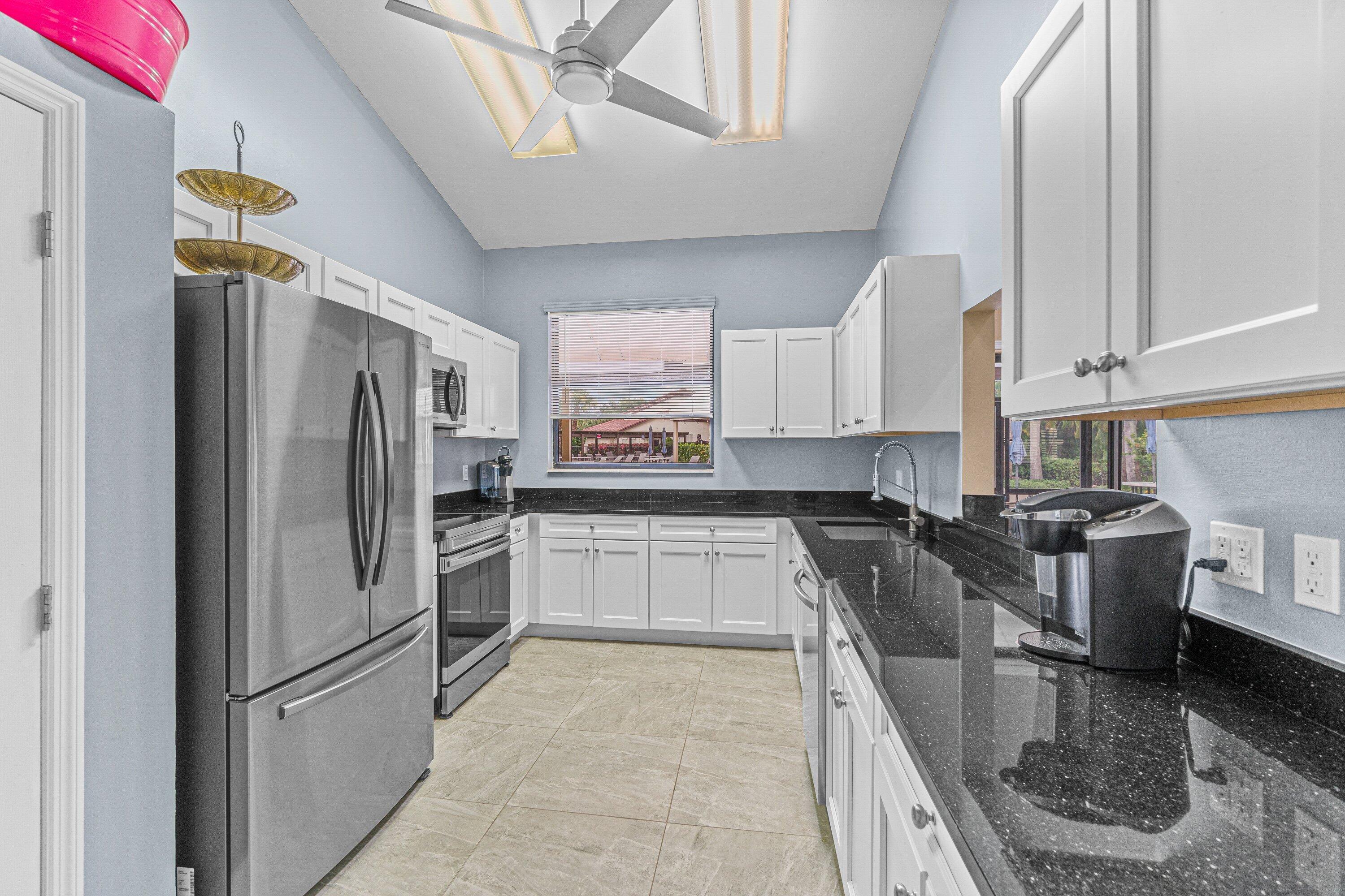 PARK POINTE - Residential