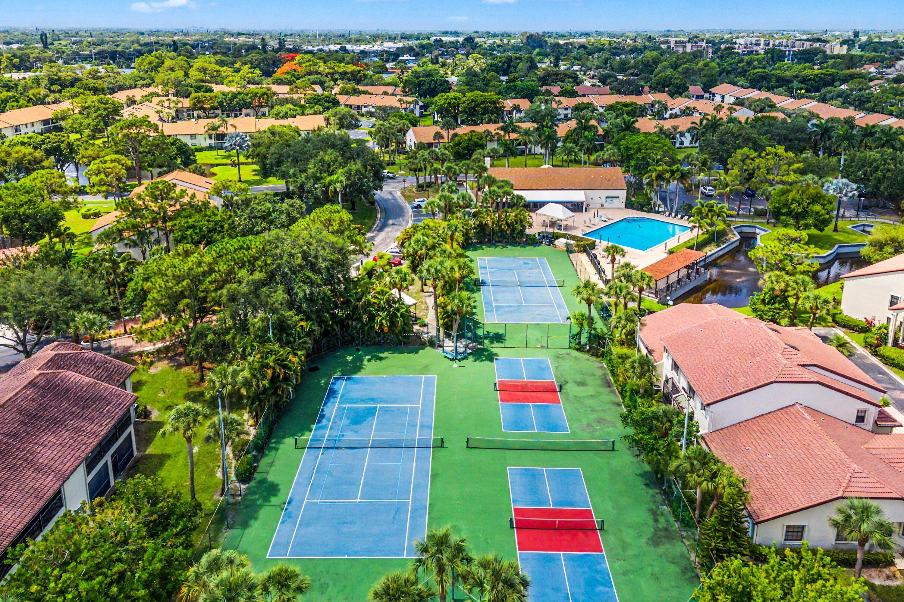 PARK POINTE - Residential