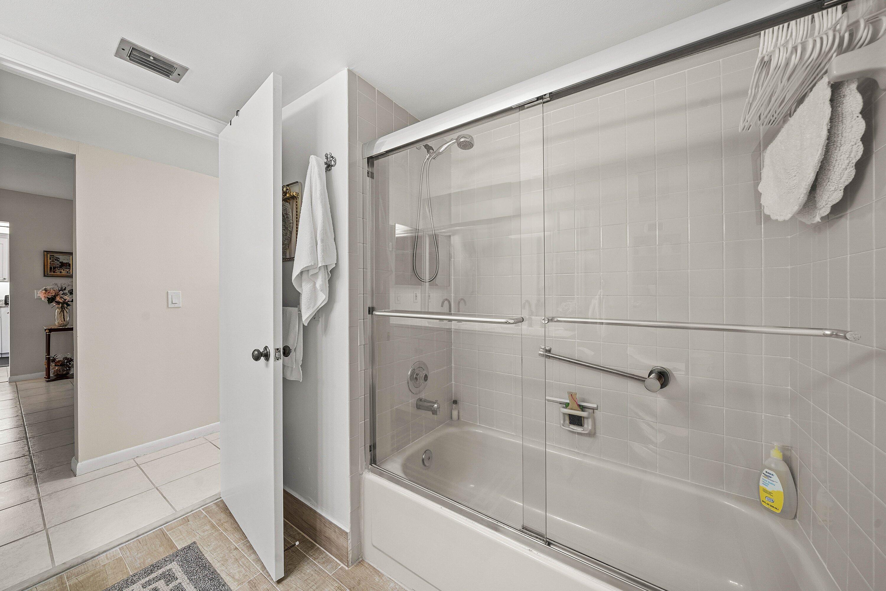 PARK POINTE - Residential