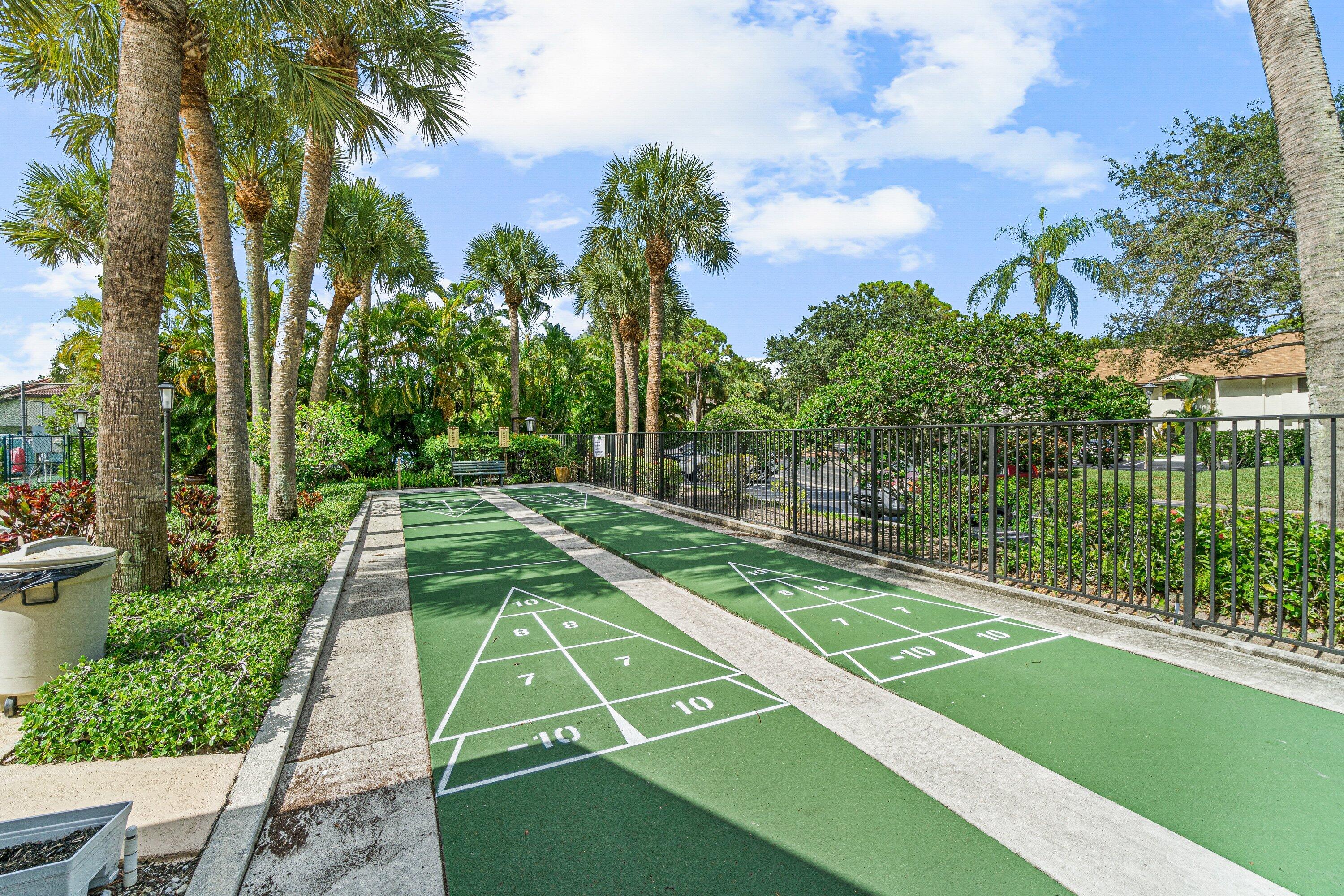 PARK POINTE - Residential