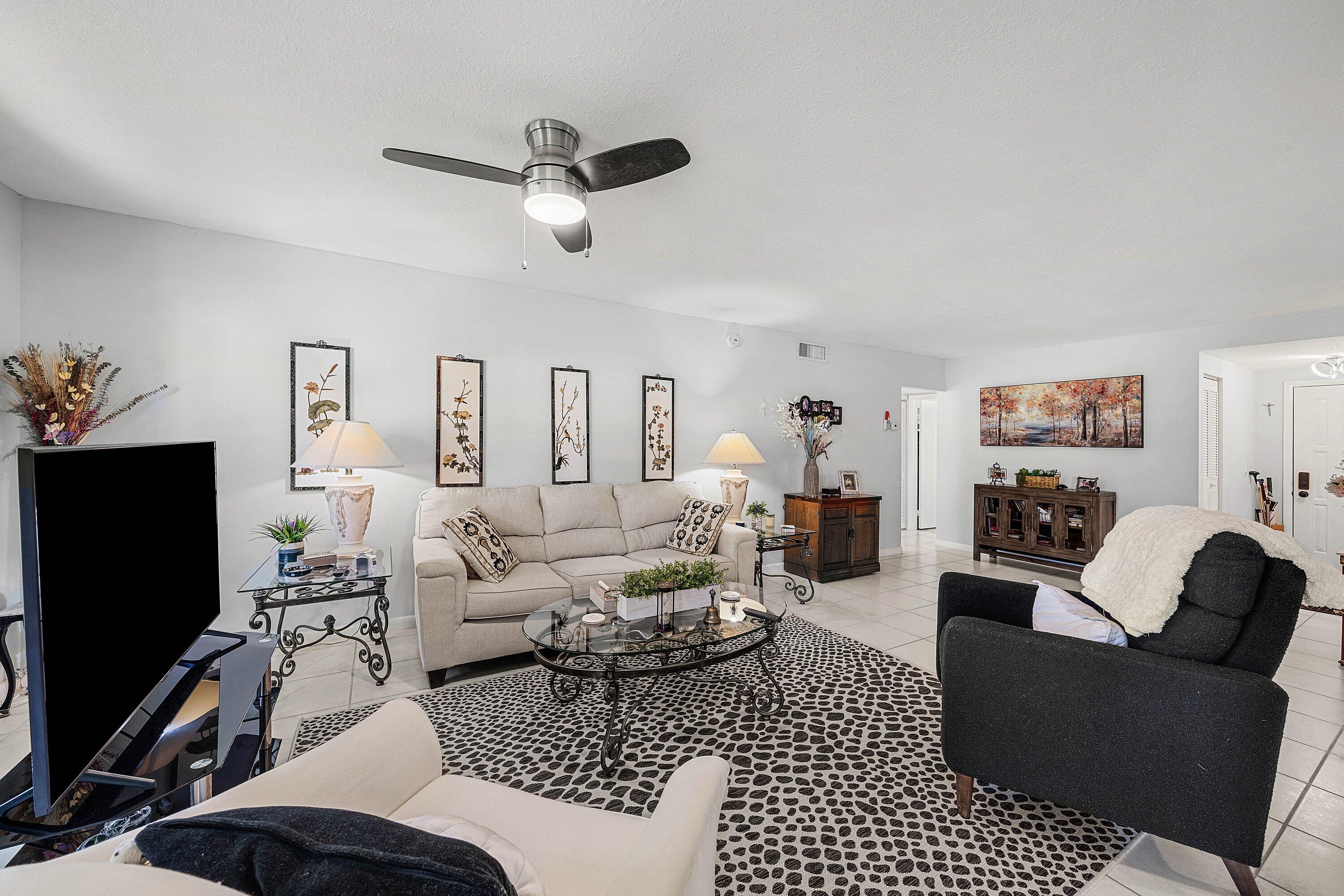 PARK POINTE - Residential