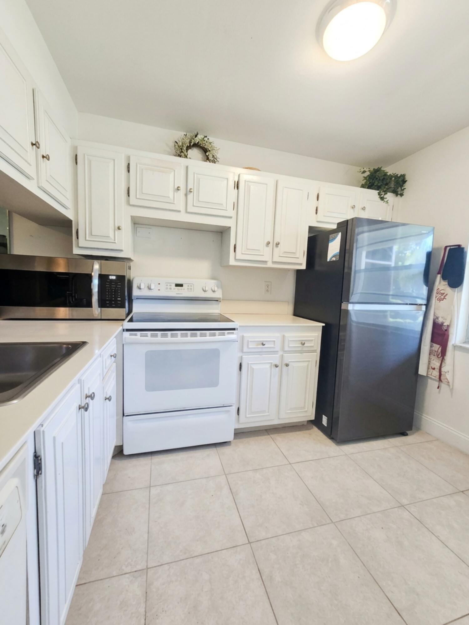 WYNMOOR - Residential Lease