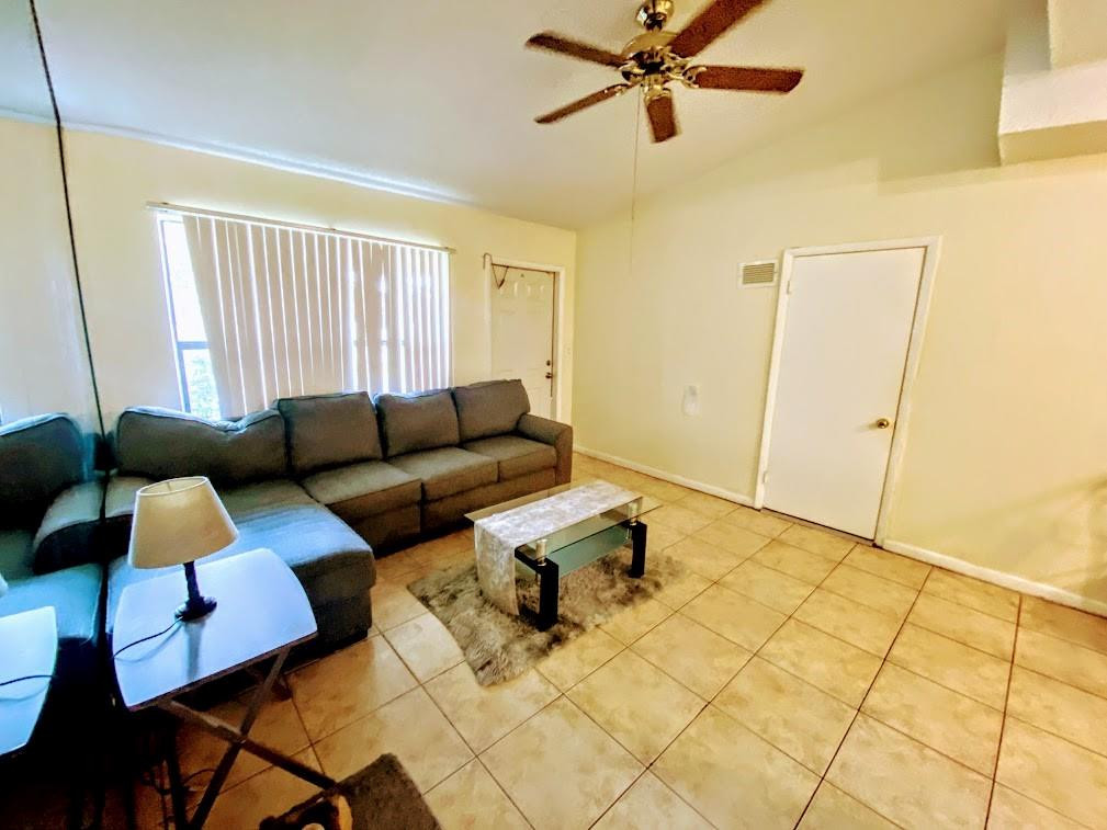 LAUDERDALE MANORS AMEN RE - Residential