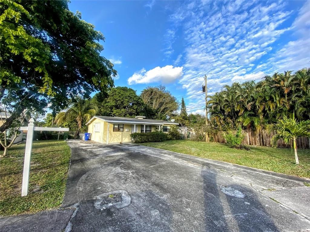 LAUDERDALE MANORS AMEN RE - Residential