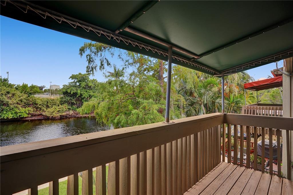 TROPICAL GARDENS - Residential