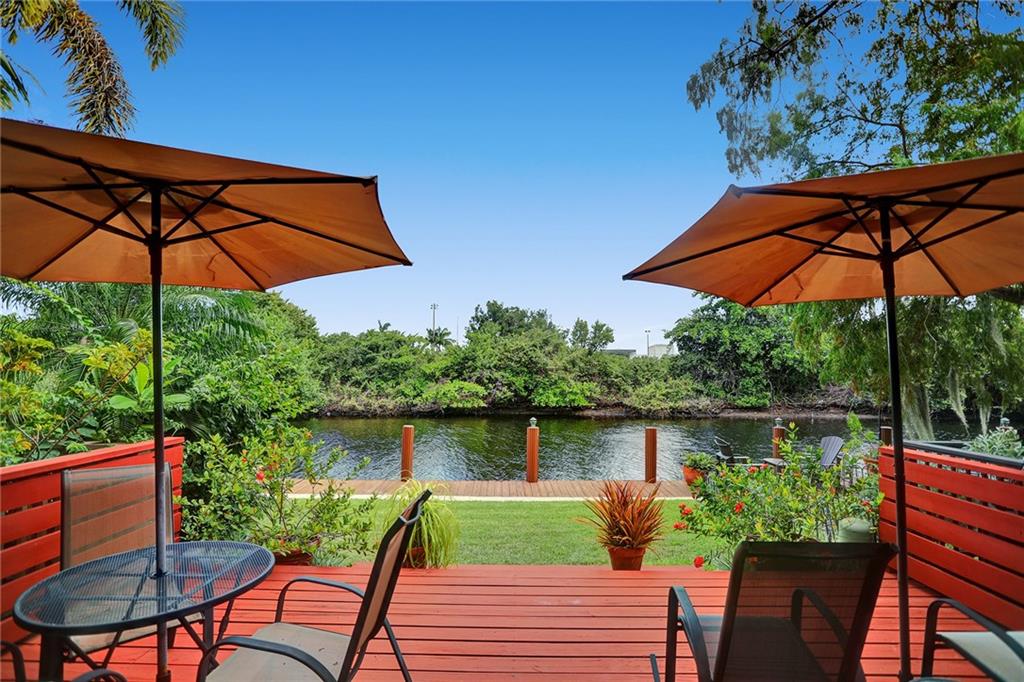 TROPICAL GARDENS - Residential