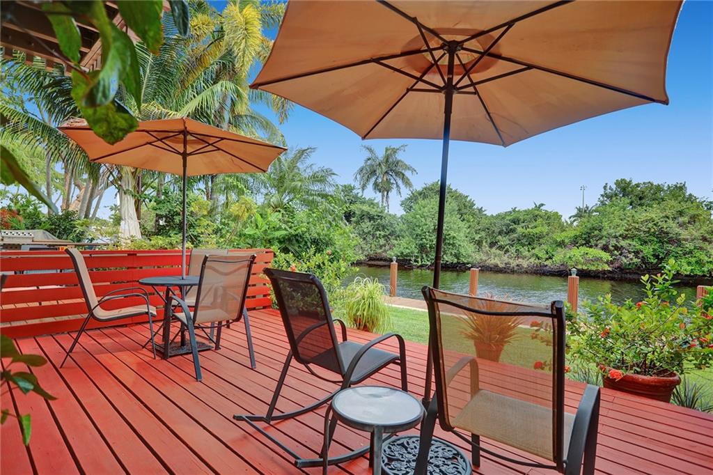 TROPICAL GARDENS - Residential