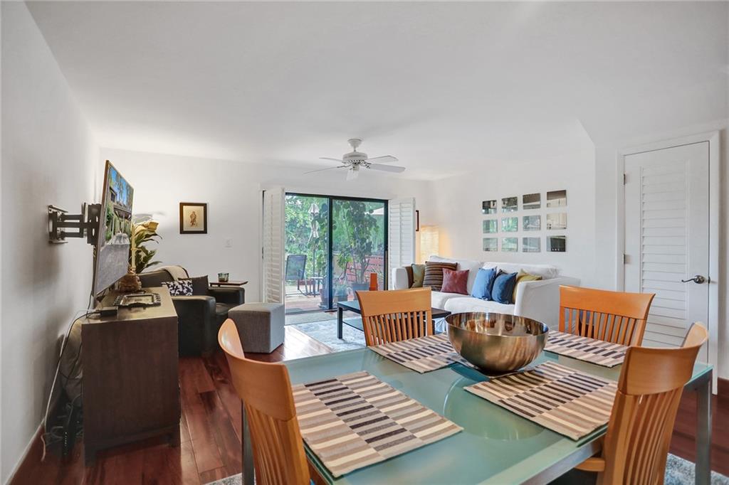TROPICAL GARDENS - Residential