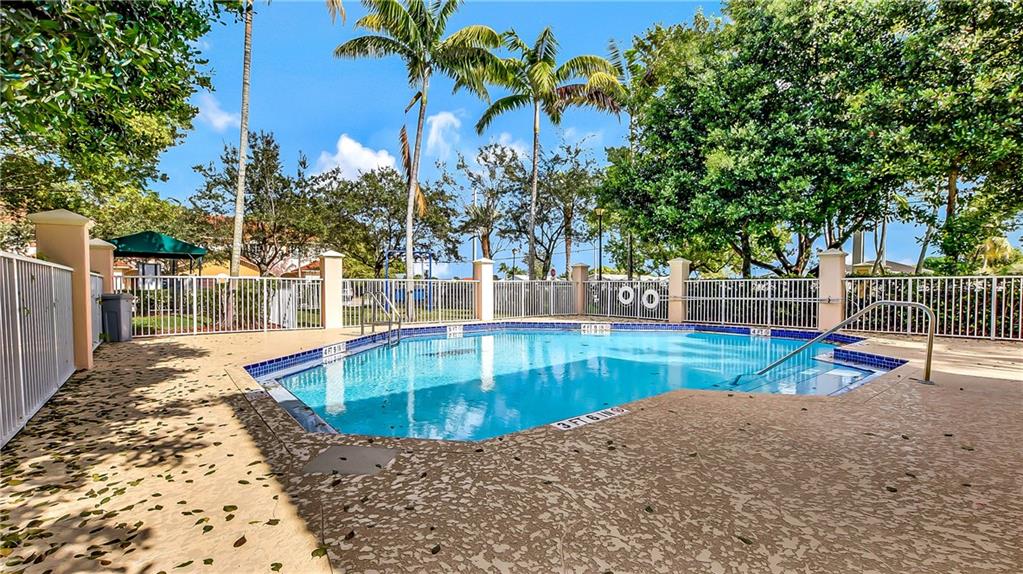 Catalina Isles - Residential
