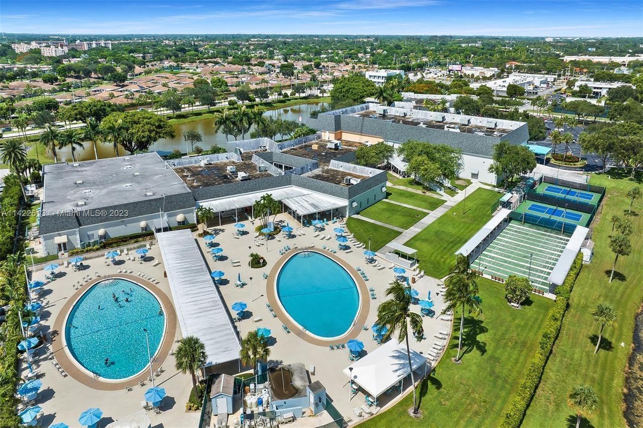 KINGS POINT SAXONY CONDOS - Residential Lease