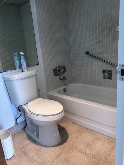 KINGS POINT SAXONY CONDOS - Residential Lease