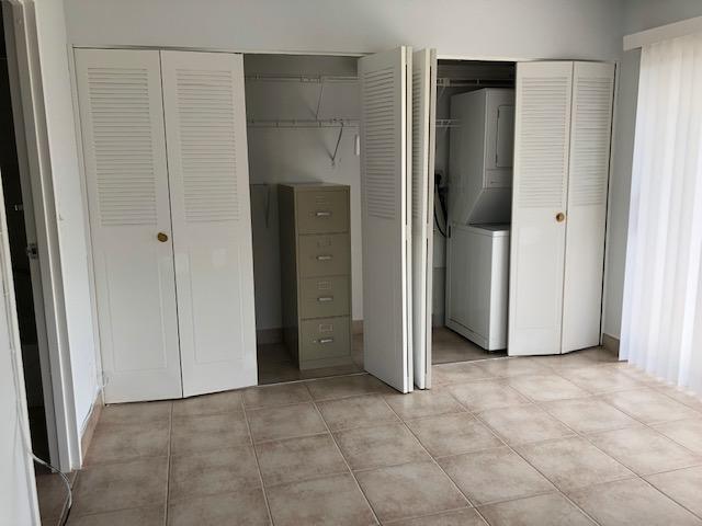 KINGS POINT SAXONY CONDOS - Residential Lease