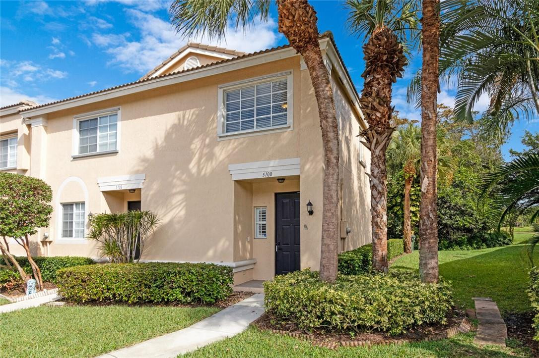 Victoria Isles - Residential