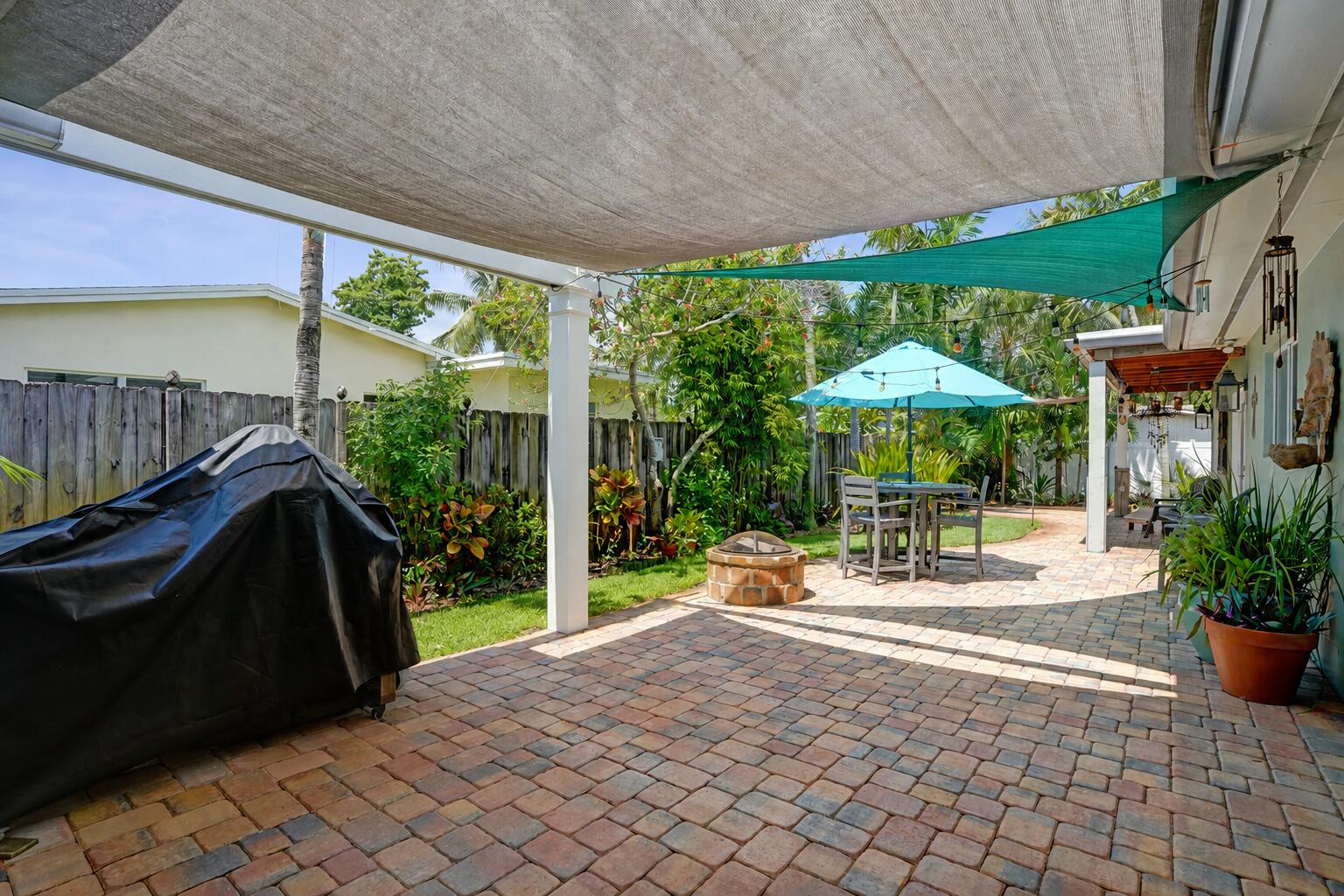 FLORANADA RIDGE SEC - Residential