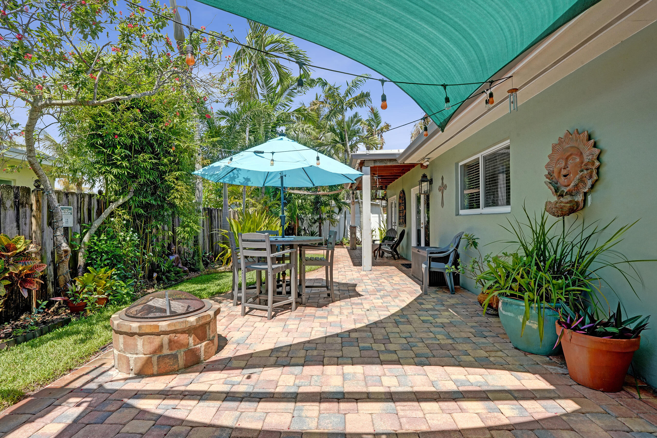 FLORANADA RIDGE SEC - Residential