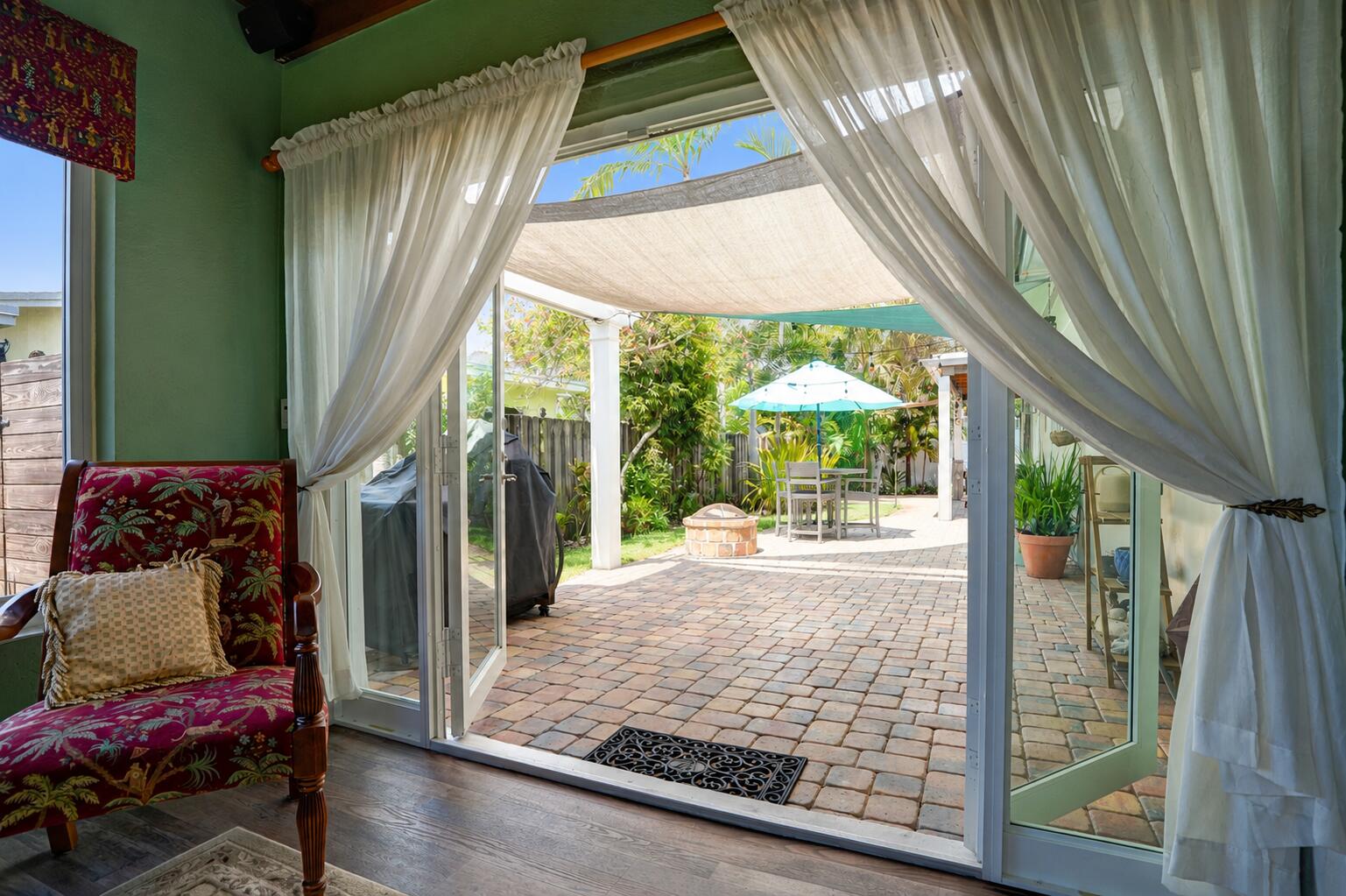 FLORANADA RIDGE SEC - Residential