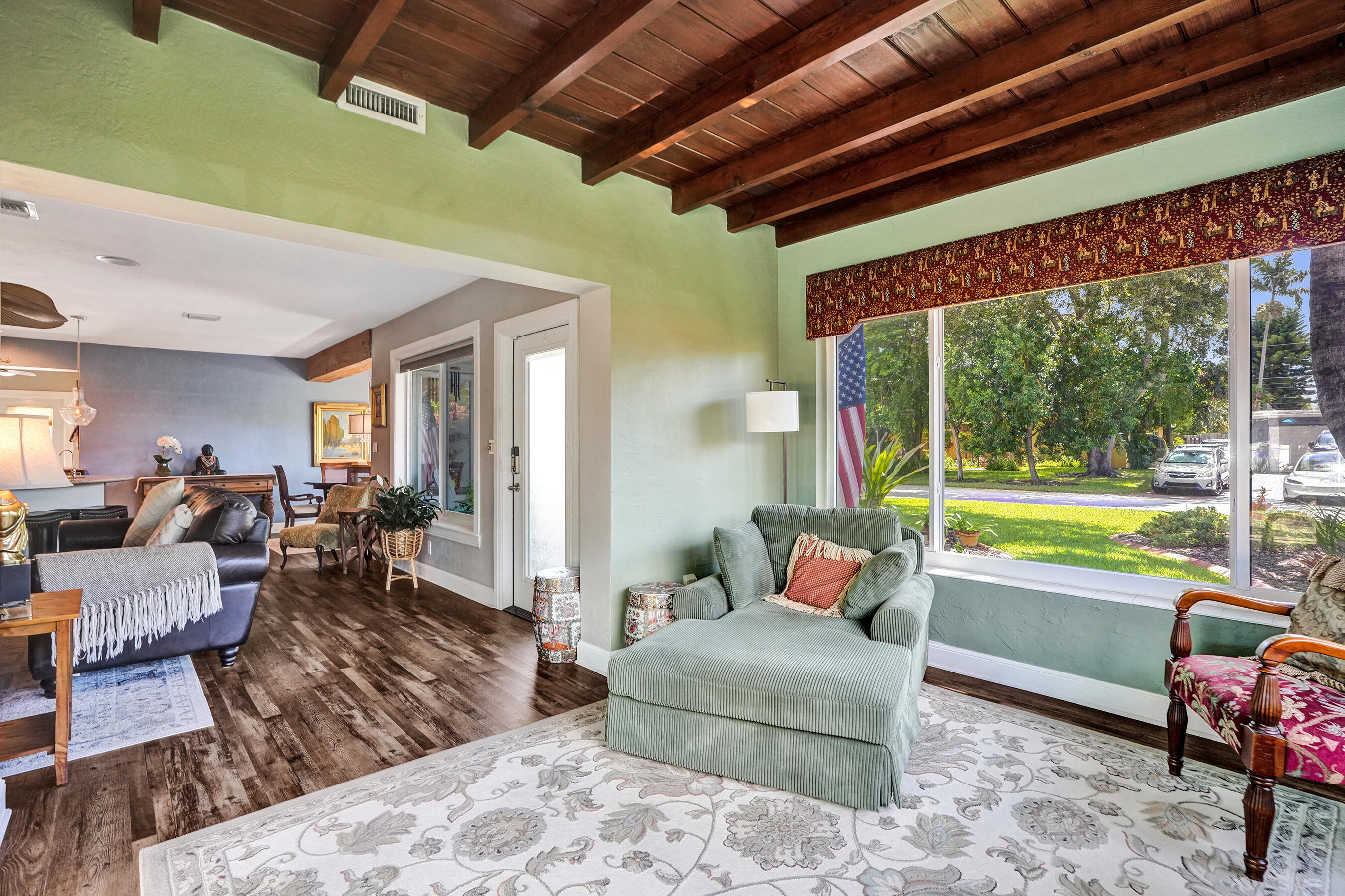 FLORANADA RIDGE SEC - Residential