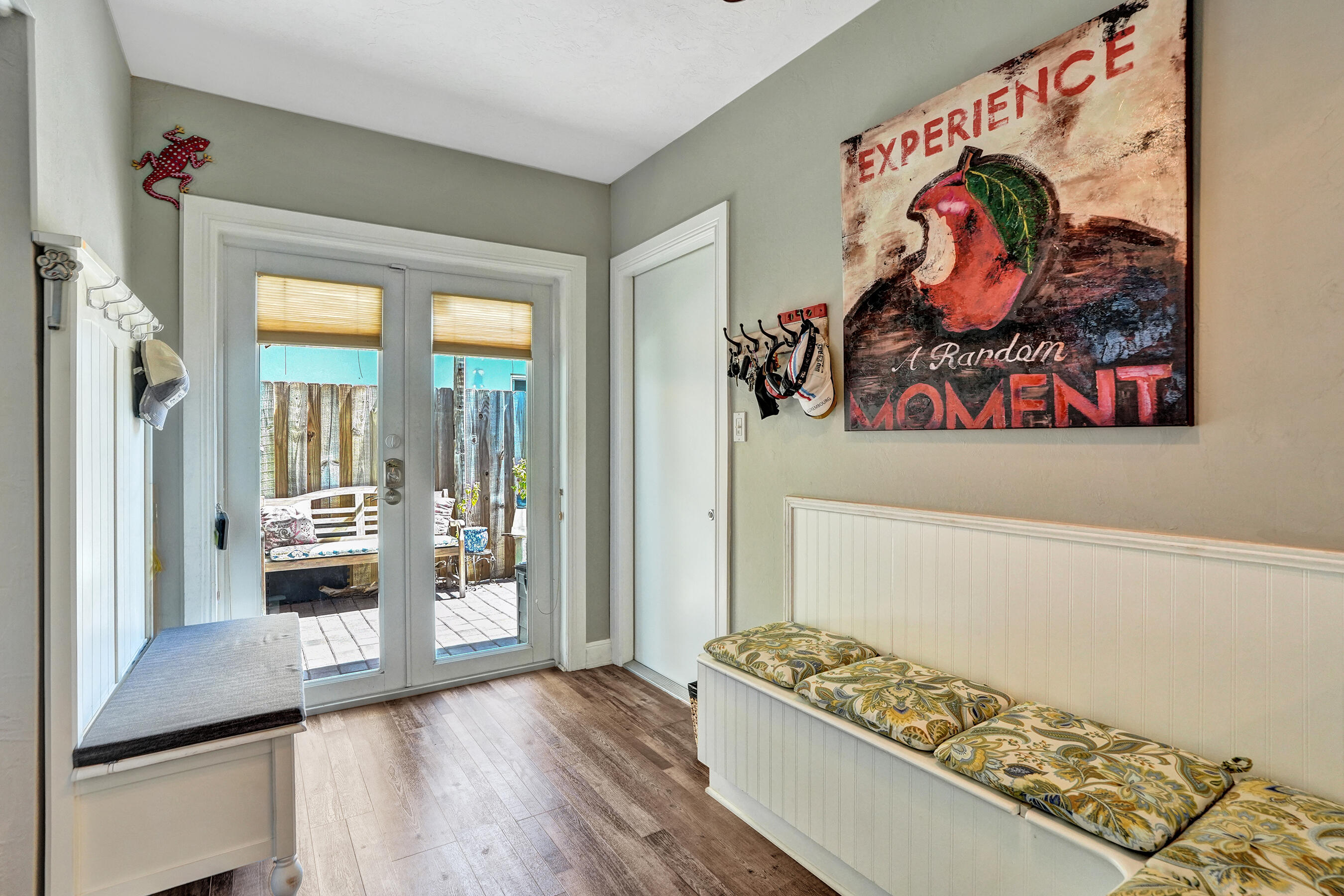 FLORANADA RIDGE SEC - Residential