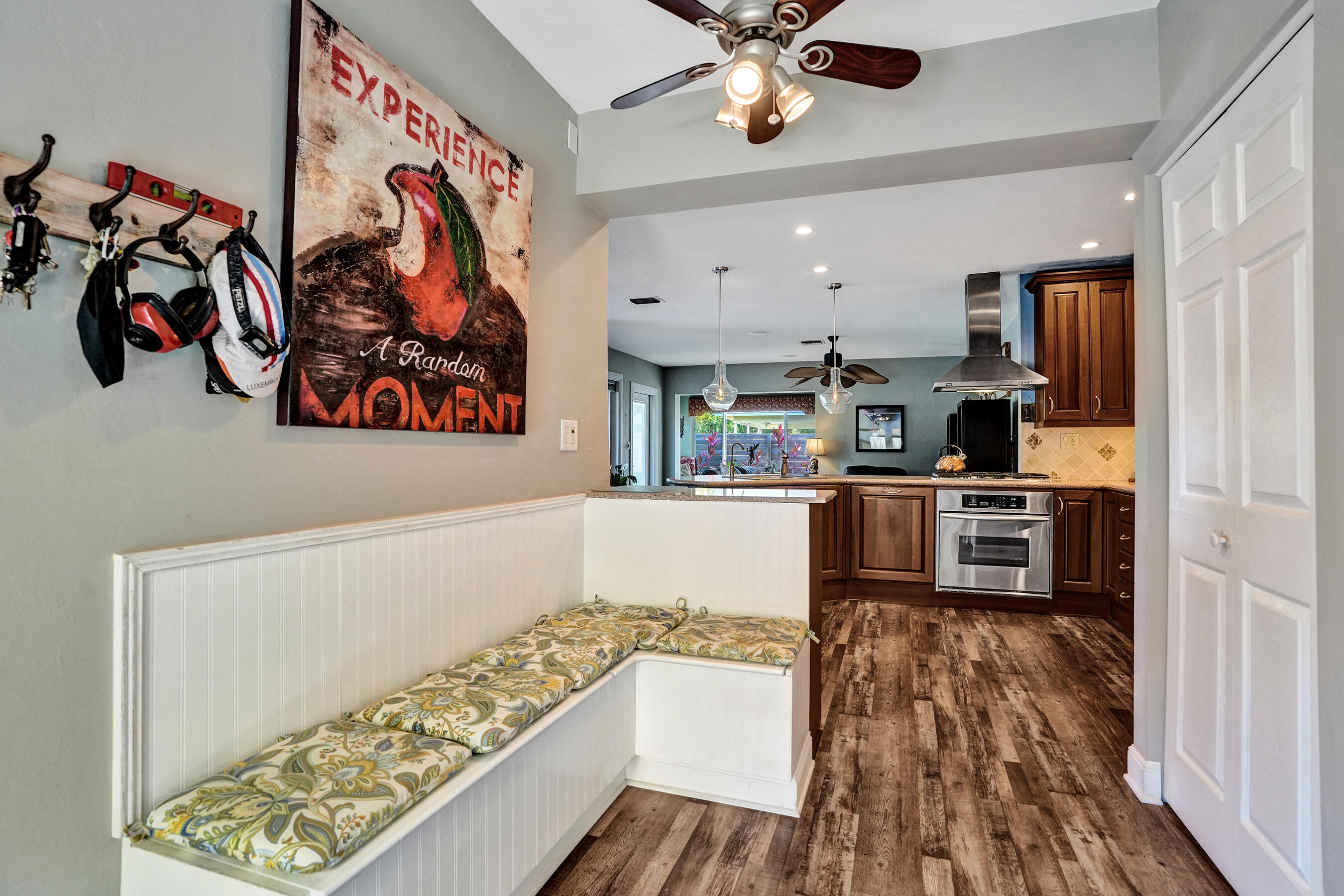 FLORANADA RIDGE SEC - Residential