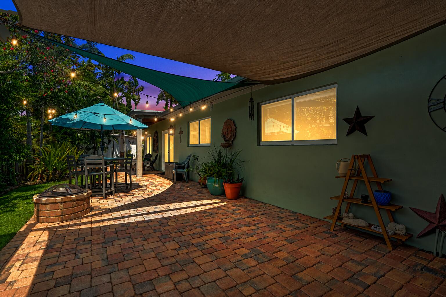 FLORANADA RIDGE SEC - Residential