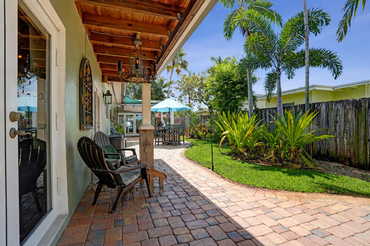 FLORANADA RIDGE SEC - Residential