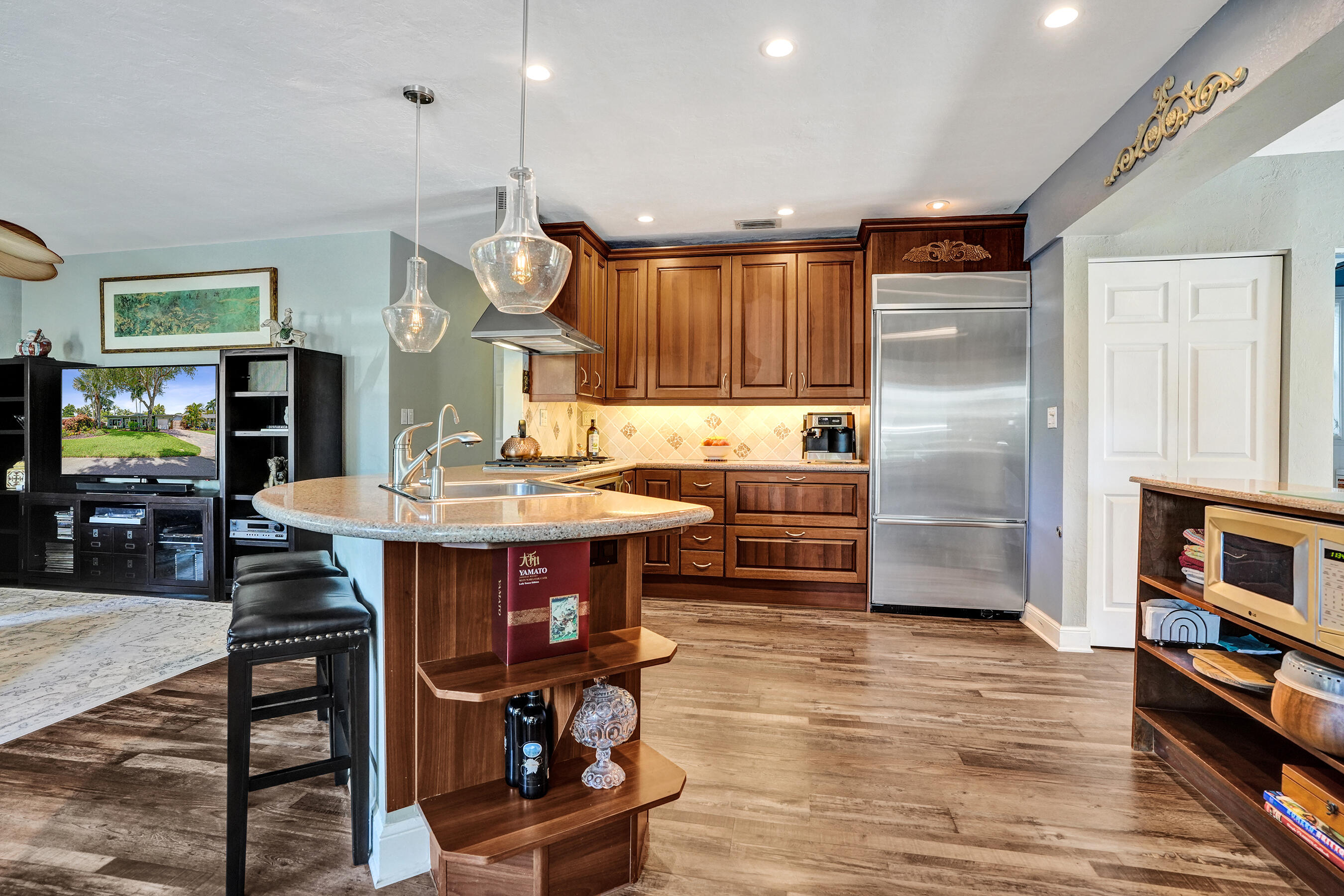 FLORANADA RIDGE SEC - Residential