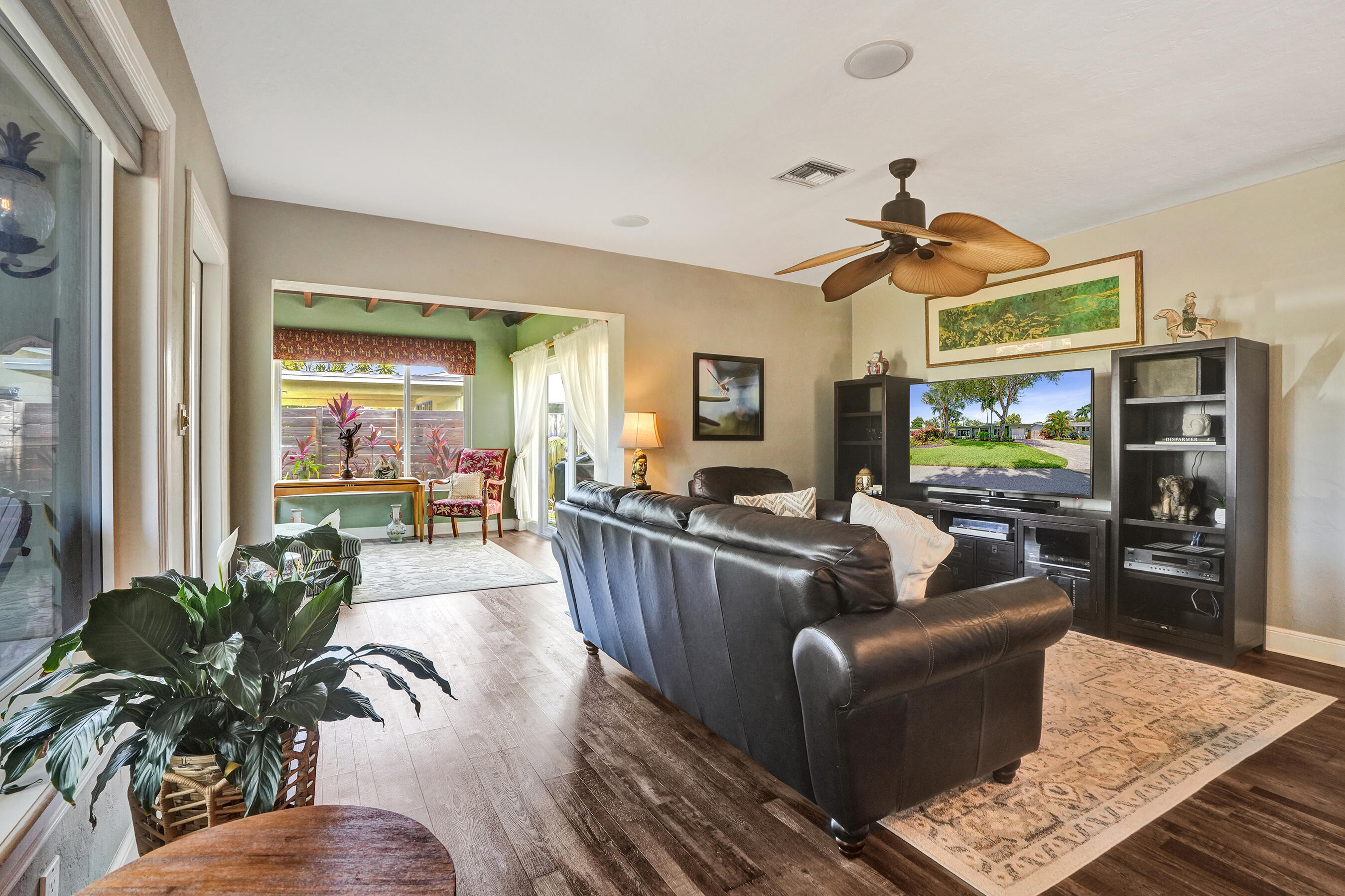 FLORANADA RIDGE SEC - Residential
