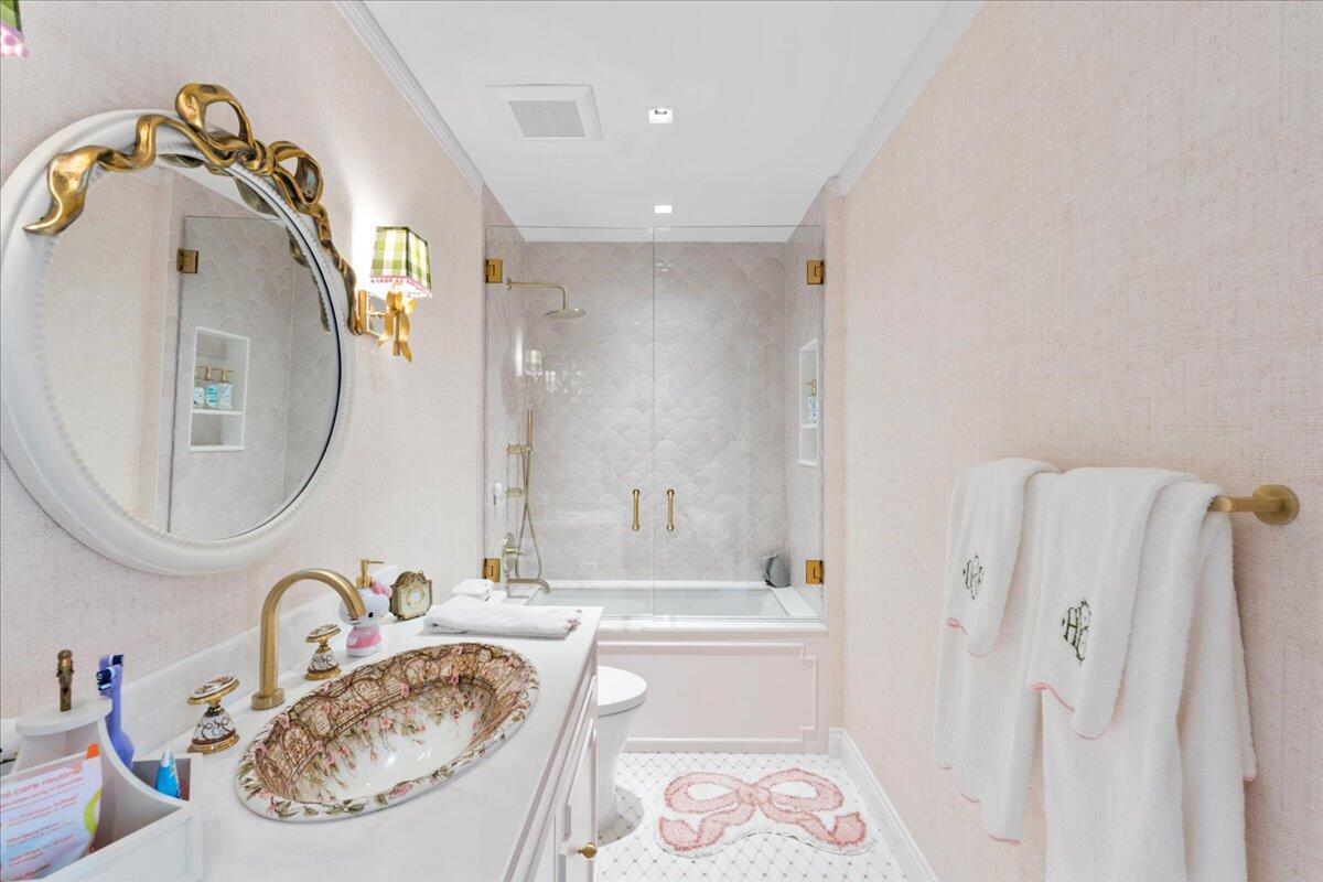ONE ROYAL PALM WAY CONDO - Residential