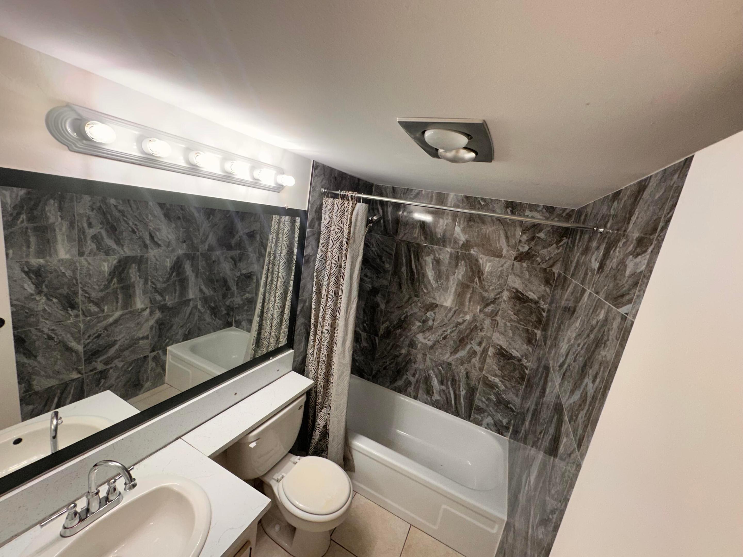 CAMBRIDGE CONDO - Residential Lease