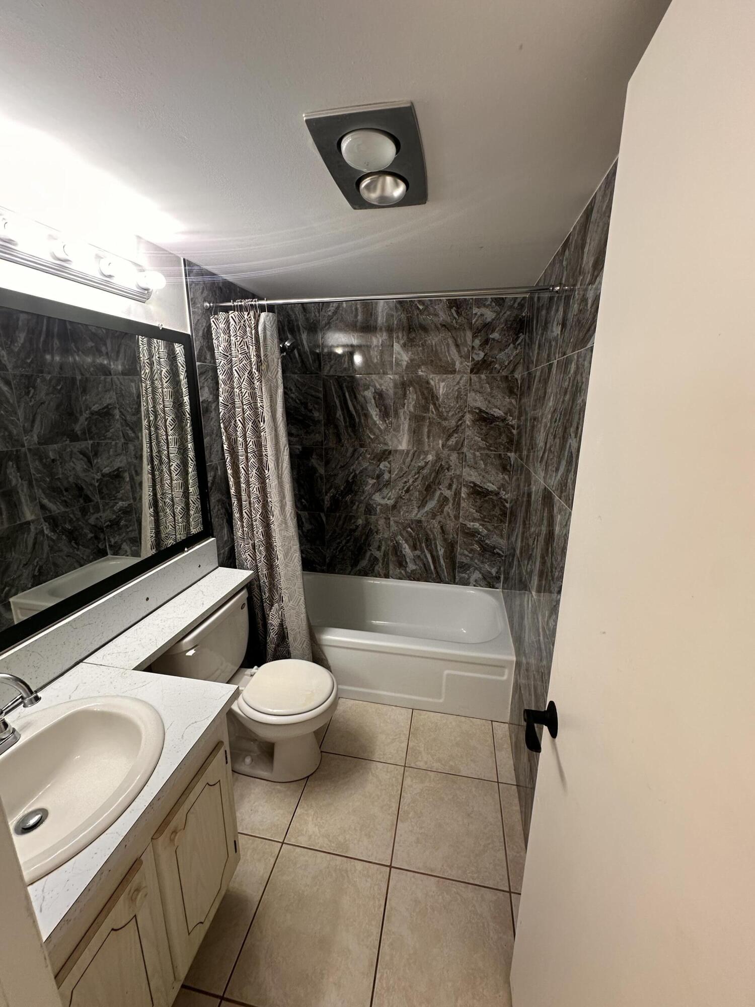 CAMBRIDGE CONDO - Residential Lease
