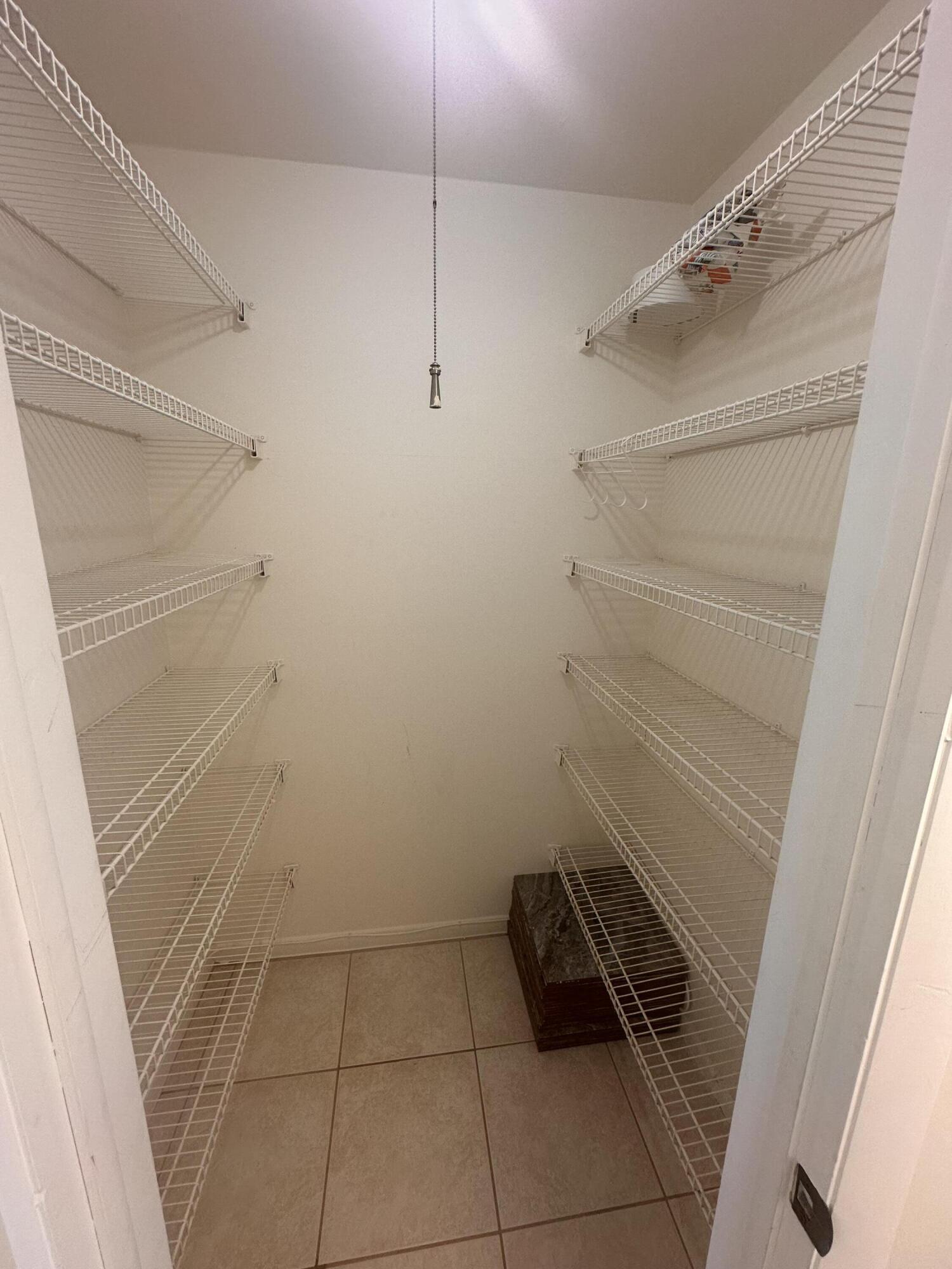 CAMBRIDGE CONDO - Residential Lease